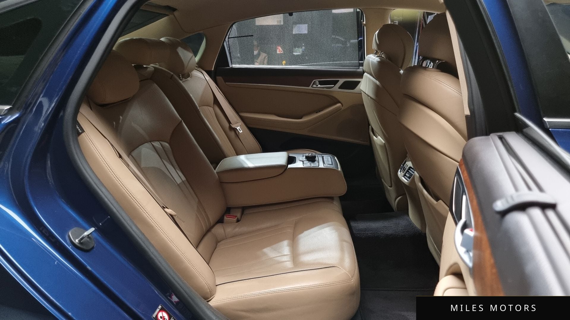 Hyundai Genesis 2016 — миниатюра 12