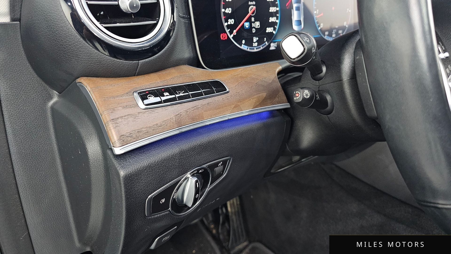 Mercedes-Benz E-Class W213 2019 — миниатюра 18