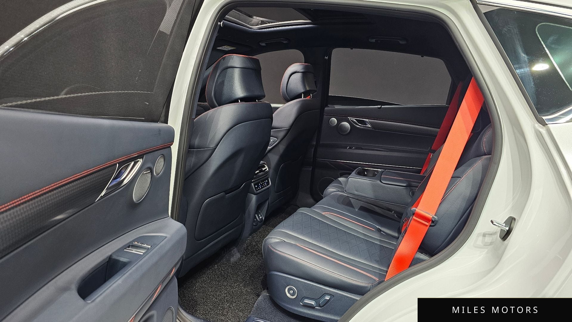 Genesis GV80 쿠페 2024 — миниатюра 12