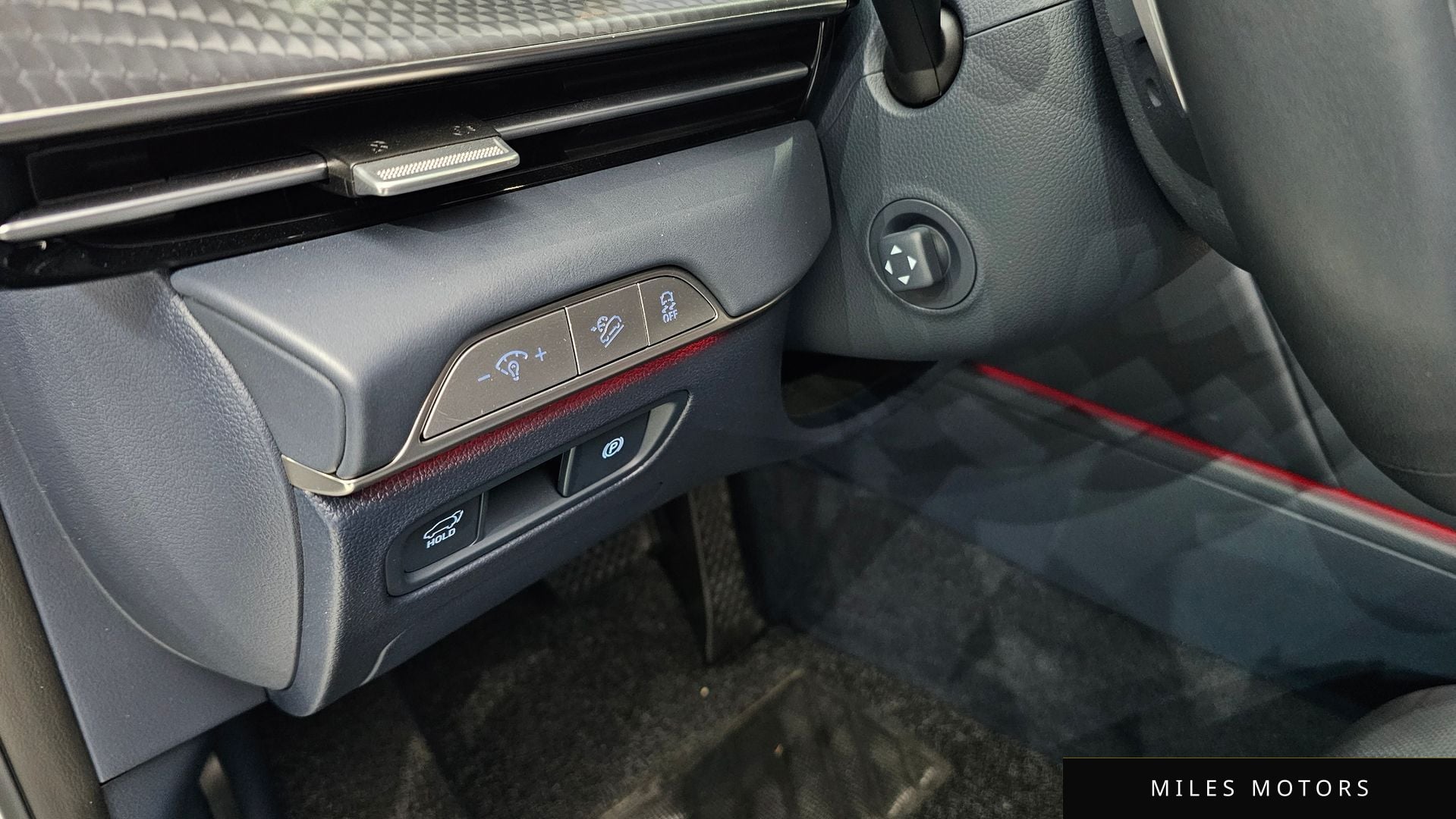 Genesis GV80 쿠페 2024 — миниатюра 17