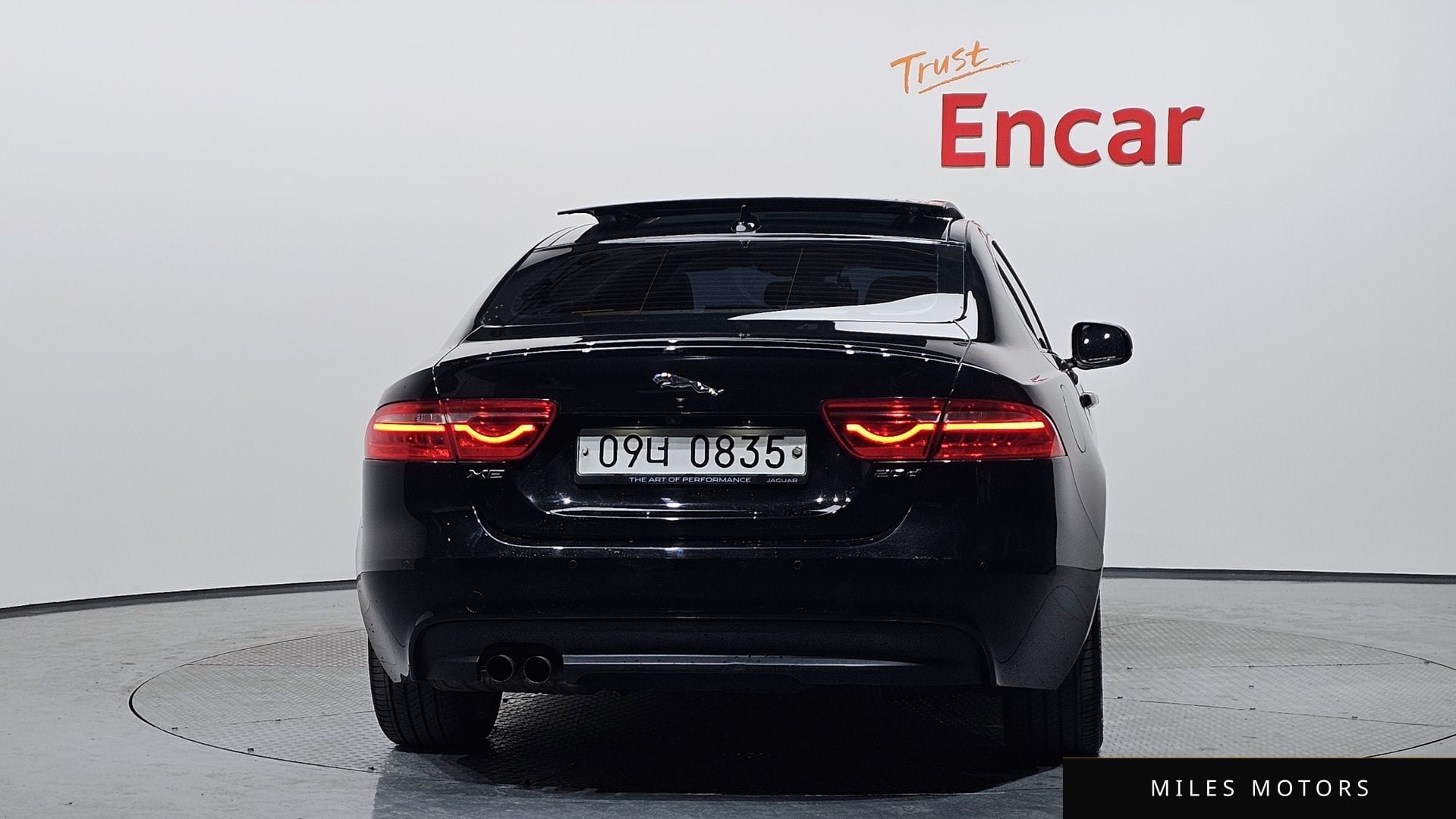 Jaguar XE 2016 — миниатюра 4