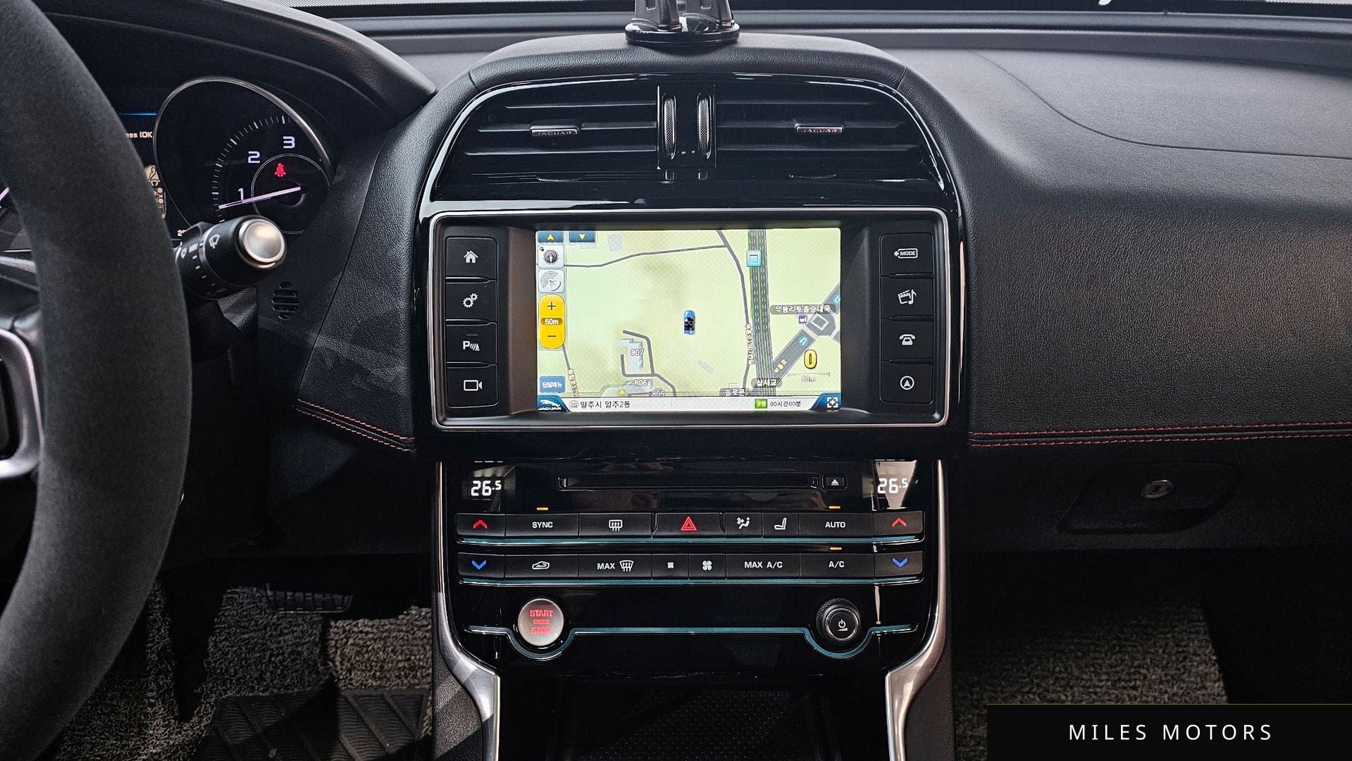 Jaguar XE 2016 — миниатюра 14