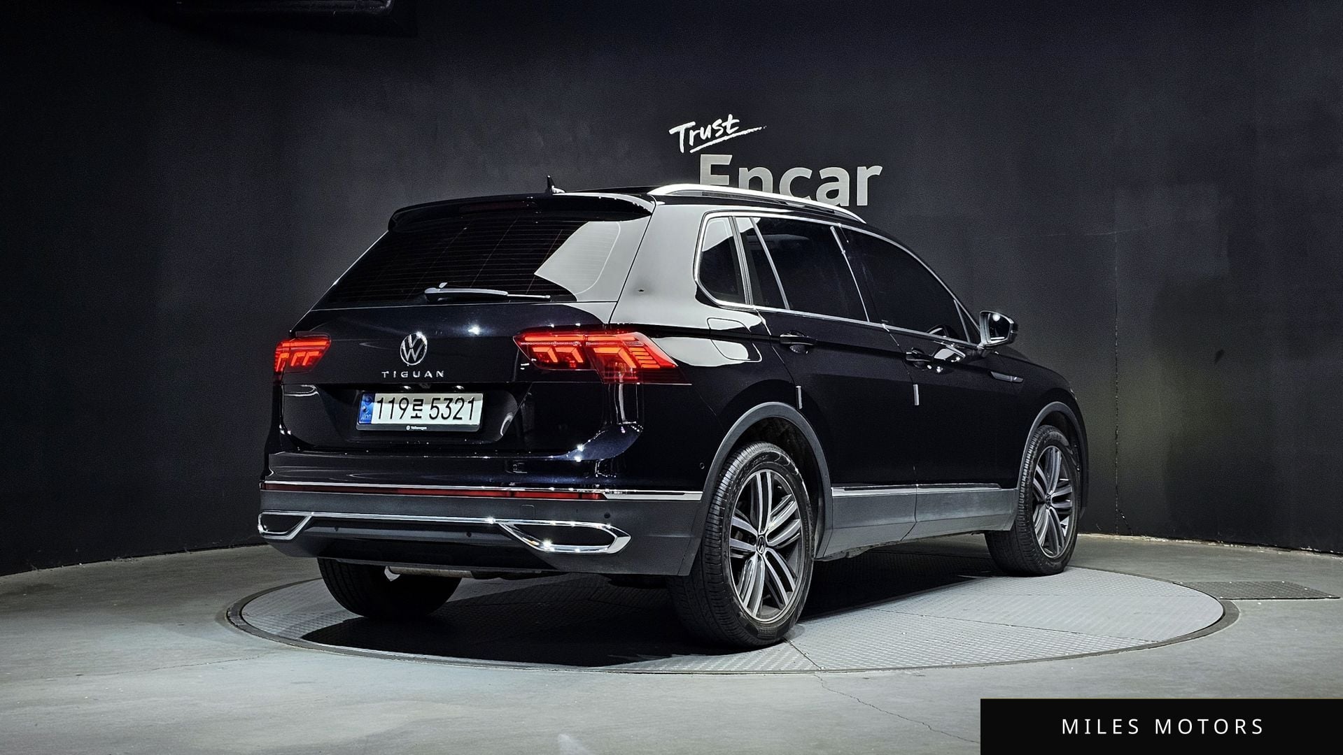 Volkswagen Tiguan 2023 — миниатюра 2