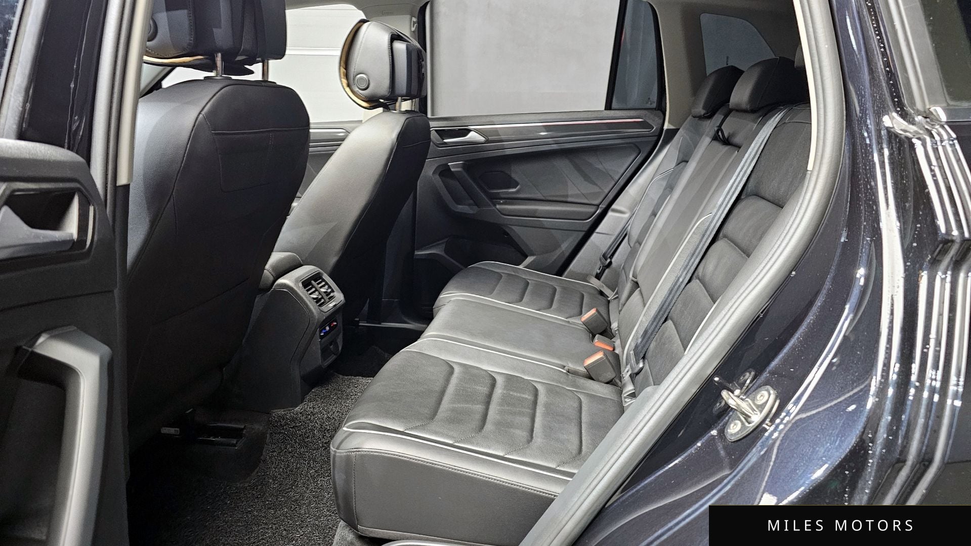 Volkswagen Tiguan 2023 — миниатюра 12