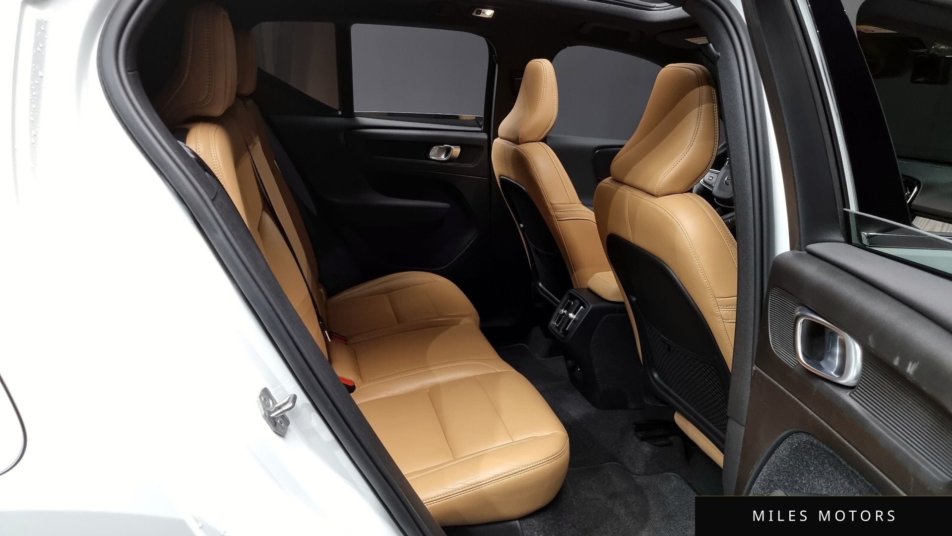 Volvo XC40 2020 — миниатюра 12