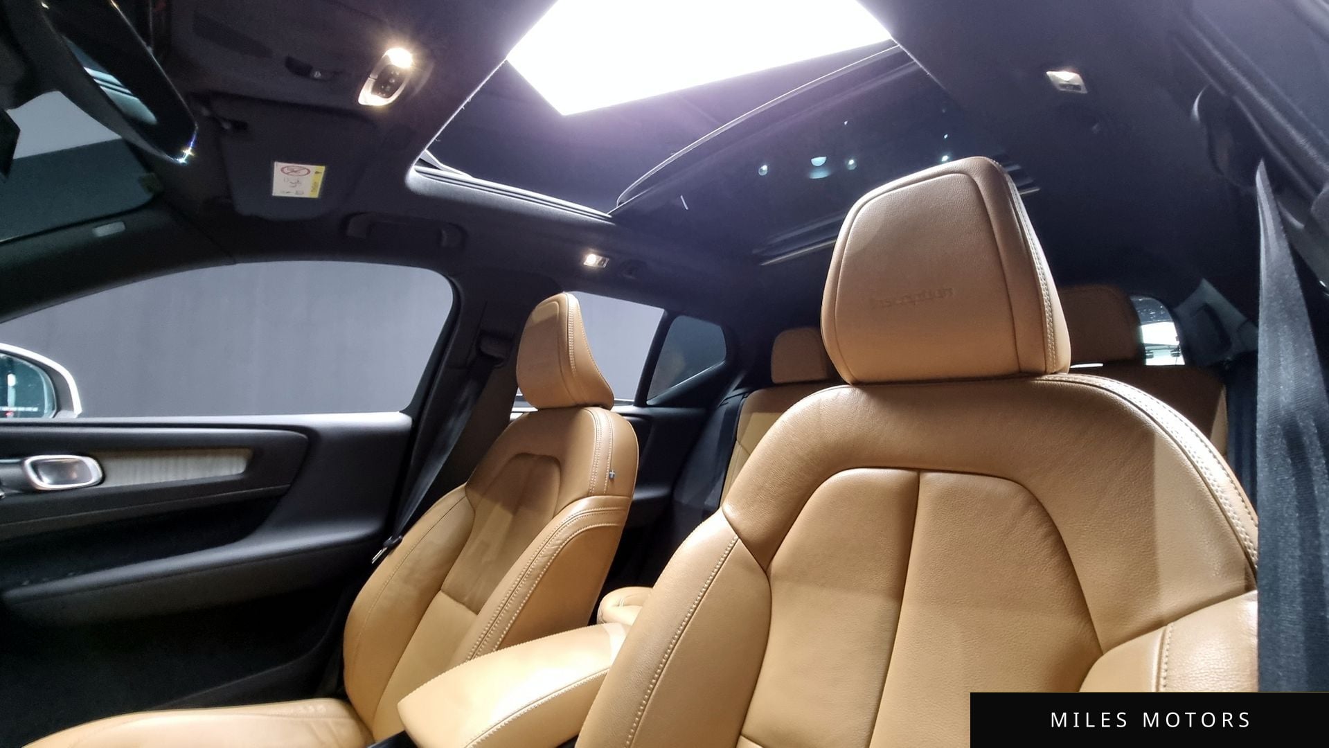 Volvo XC40 2020 — миниатюра 18