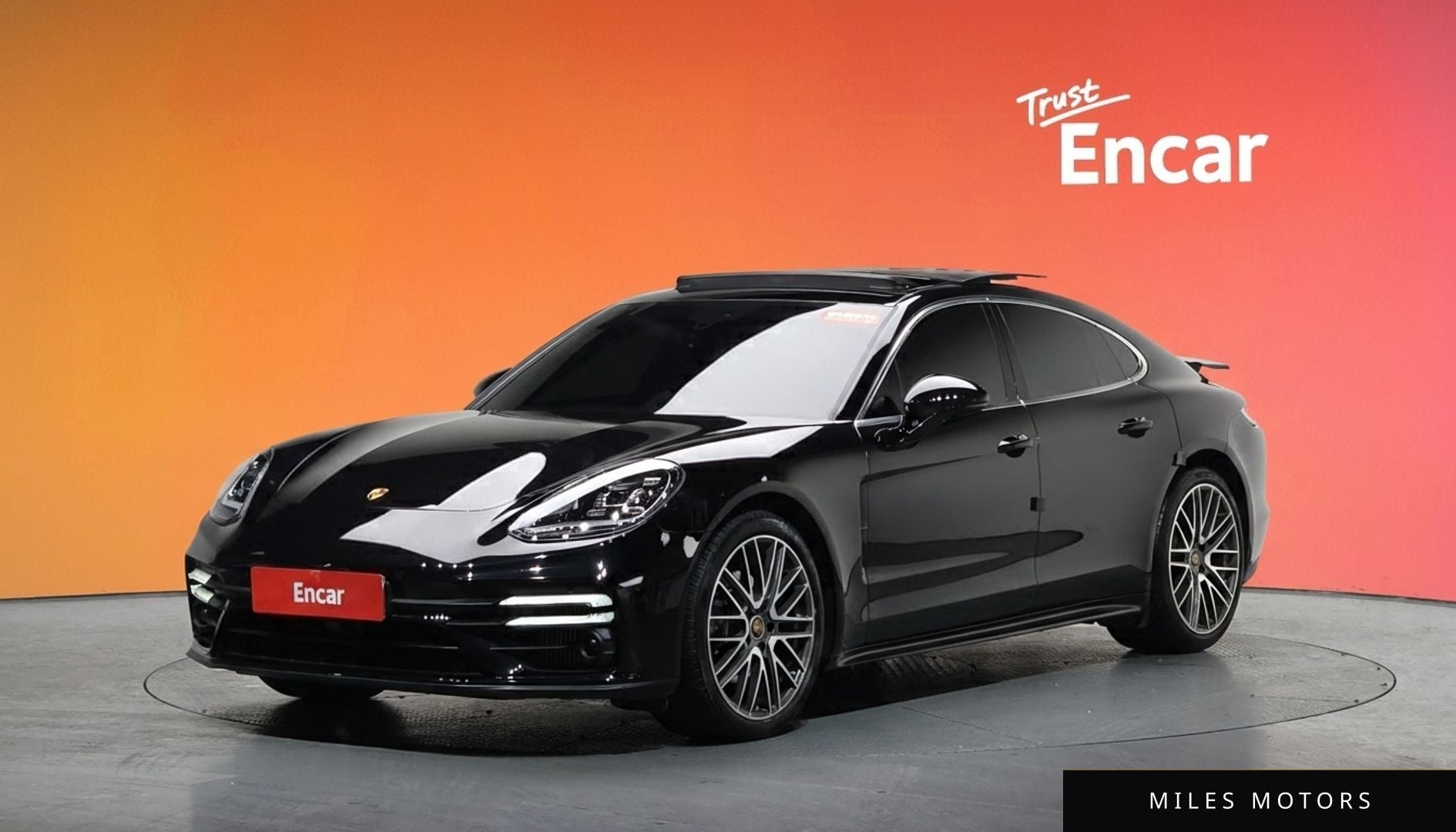 Porsche Panamera 2023 — миниатюра 10