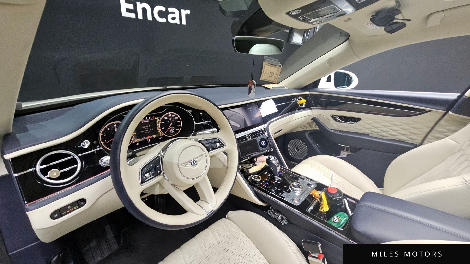 Bentley 플라잉스퍼 2021 — миниатюра 7