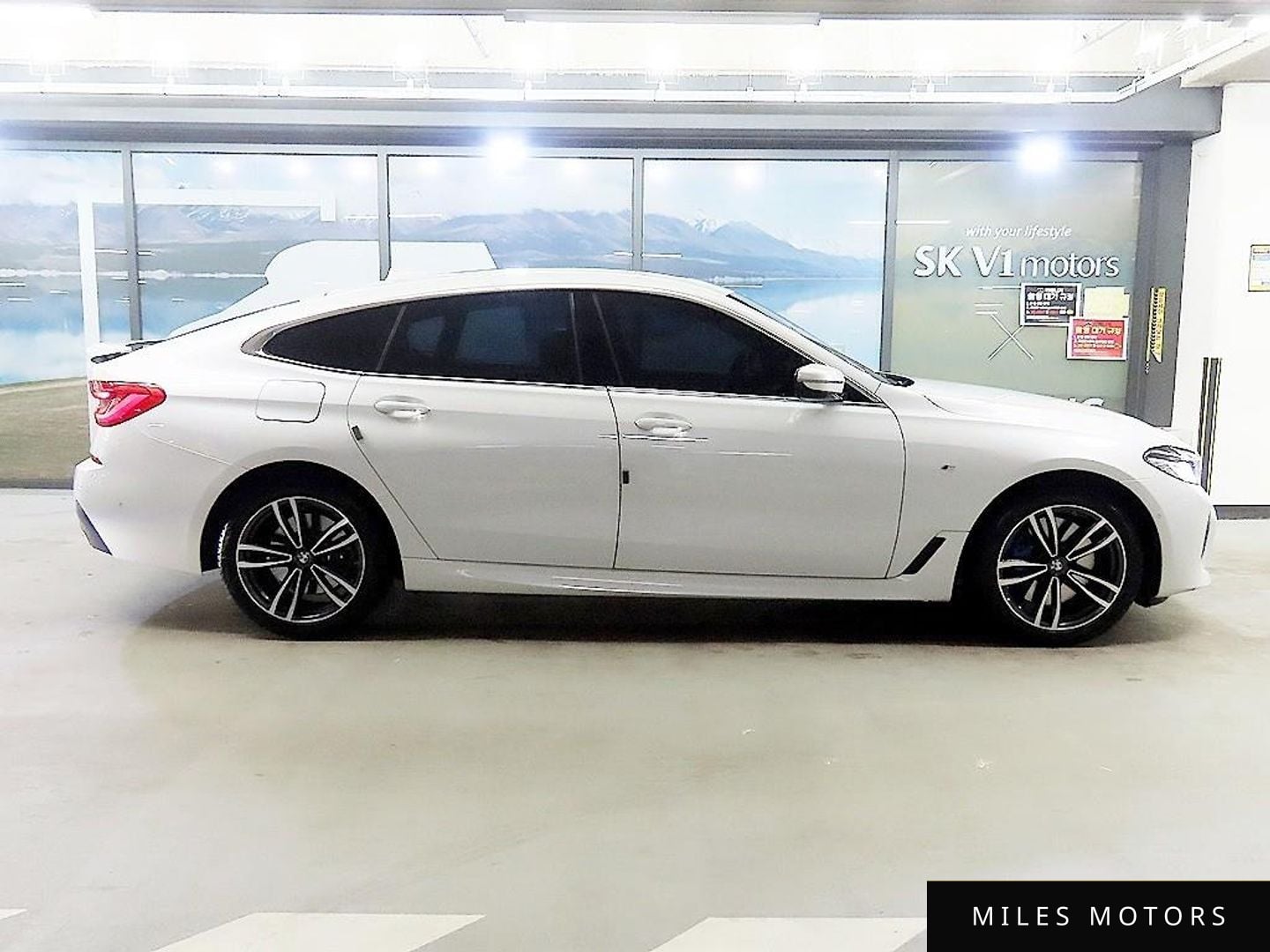 BMW 6 Series GT (G32) 2023 — миниатюра 3