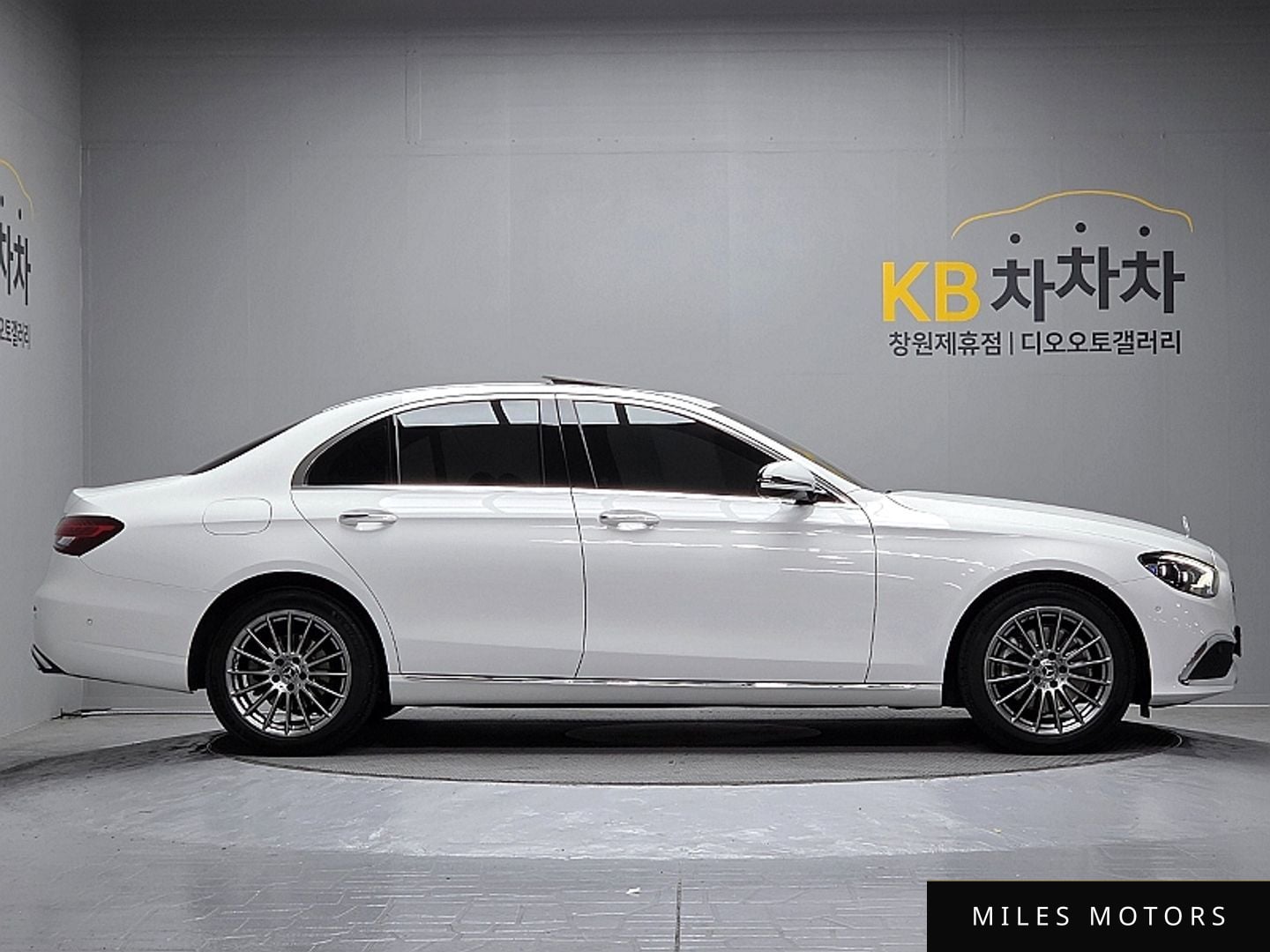 Mercedes-Benz E-Class W213 2021 — миниатюра 7