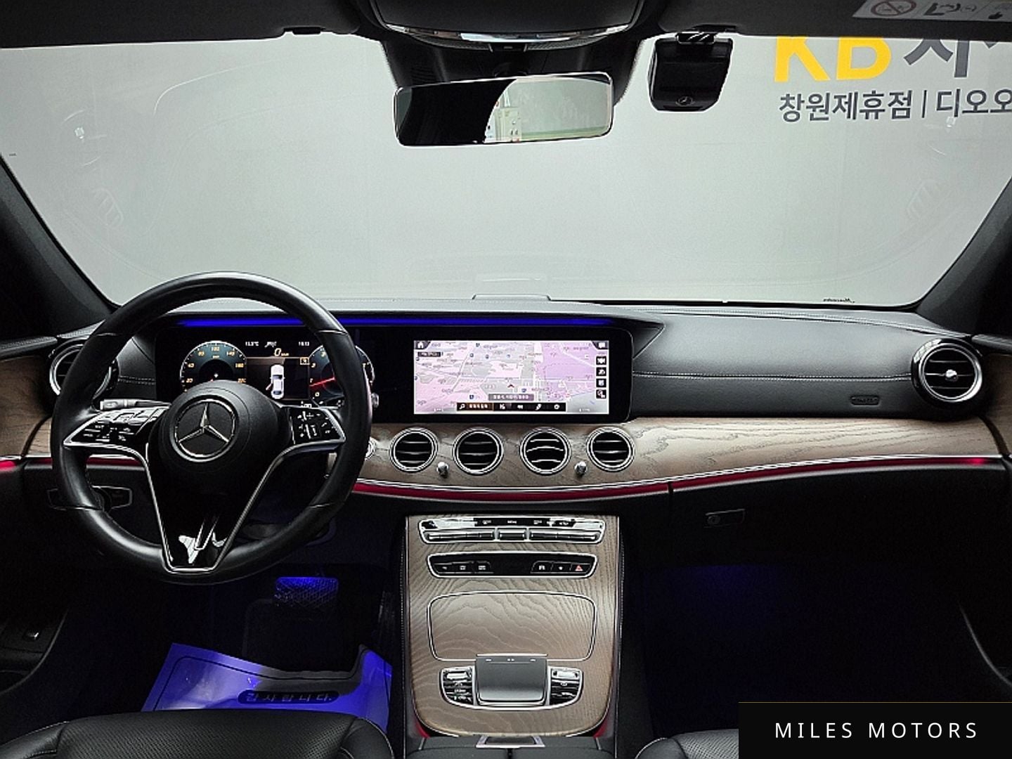 Mercedes-Benz E-Class W213 2021 — миниатюра 10
