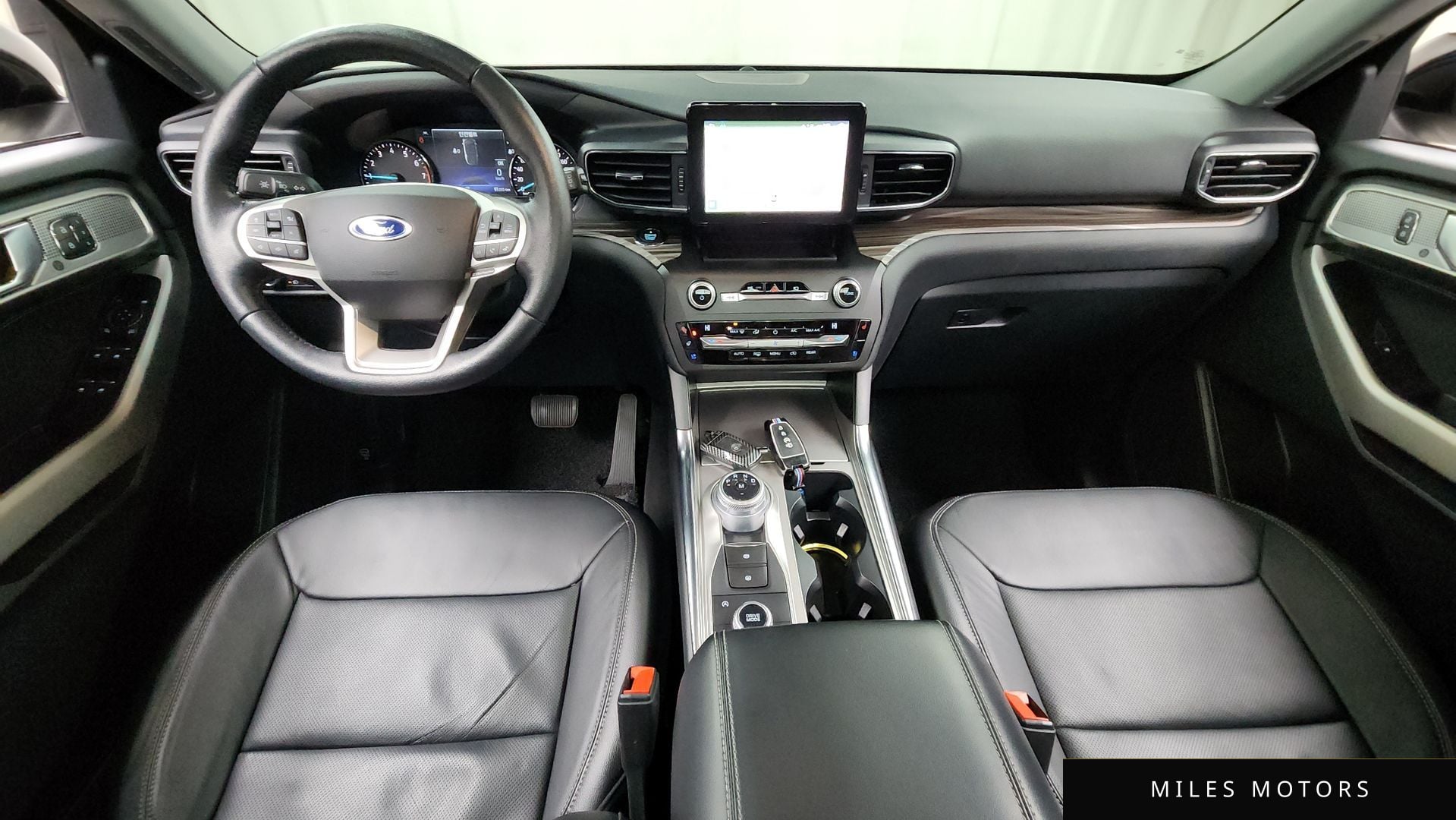 Ford Explorer 2020 — миниатюра 7