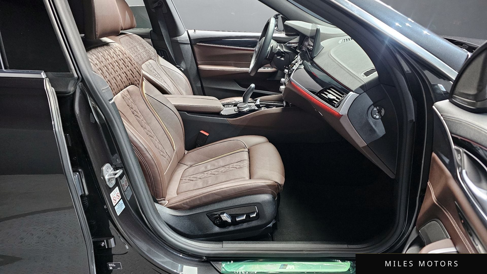 BMW 6 Series GT (G32) 2024 — миниатюра 11
