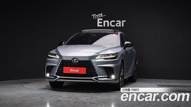 Лексус RX500h 2023 — миниатюра 3