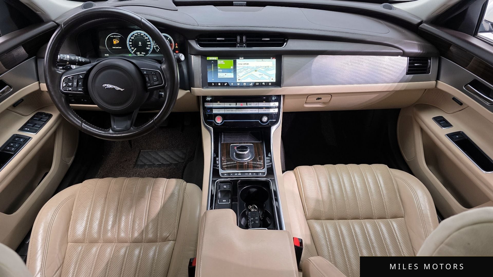 Jaguar XF (X260) 2017 — миниатюра 7
