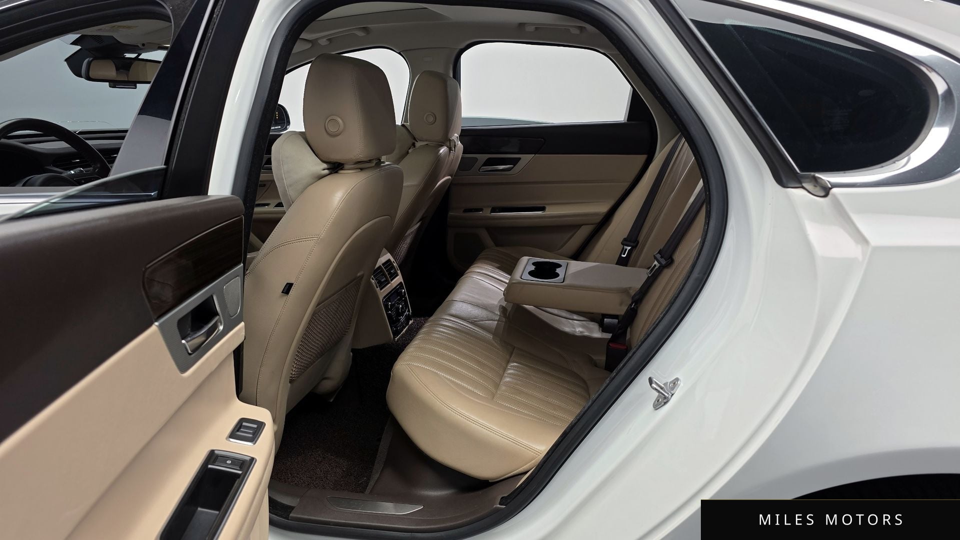 Jaguar XF (X260) 2017 — миниатюра 12