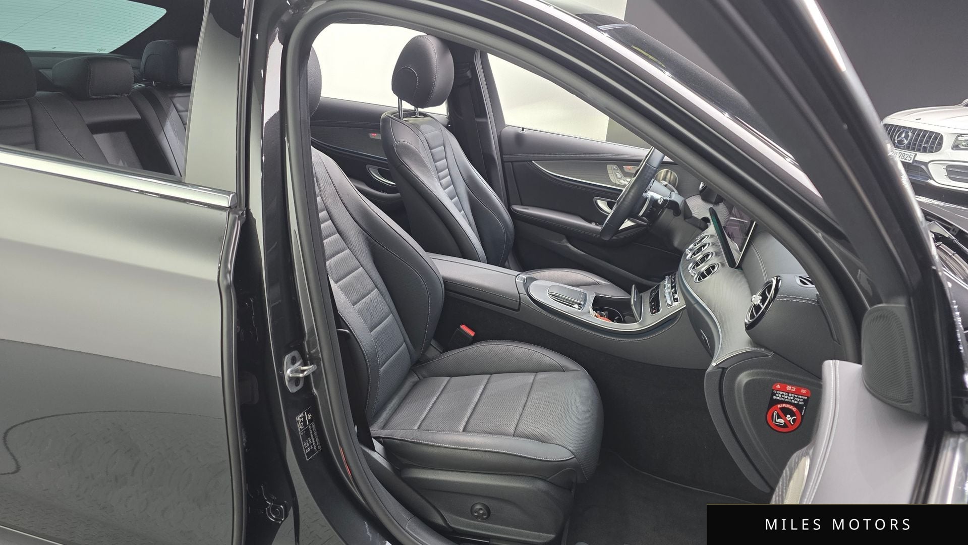 Mercedes-Benz E-Class W213 2022 — миниатюра 12