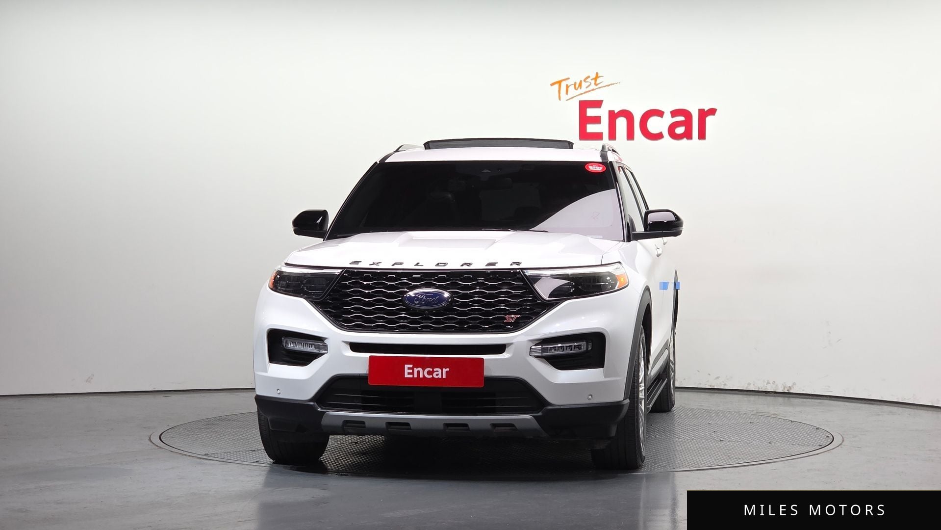 Ford Explorer 2020 — миниатюра 3