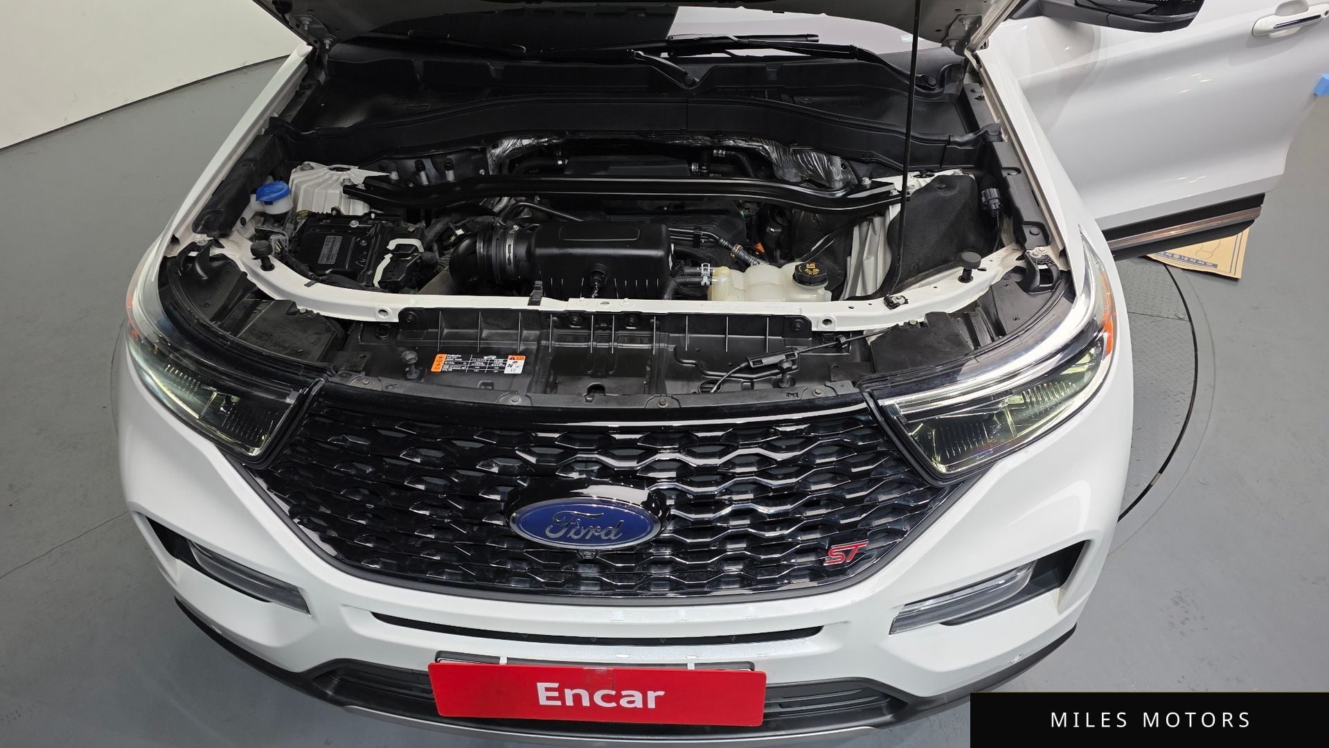 Ford Explorer 2020 — миниатюра 6