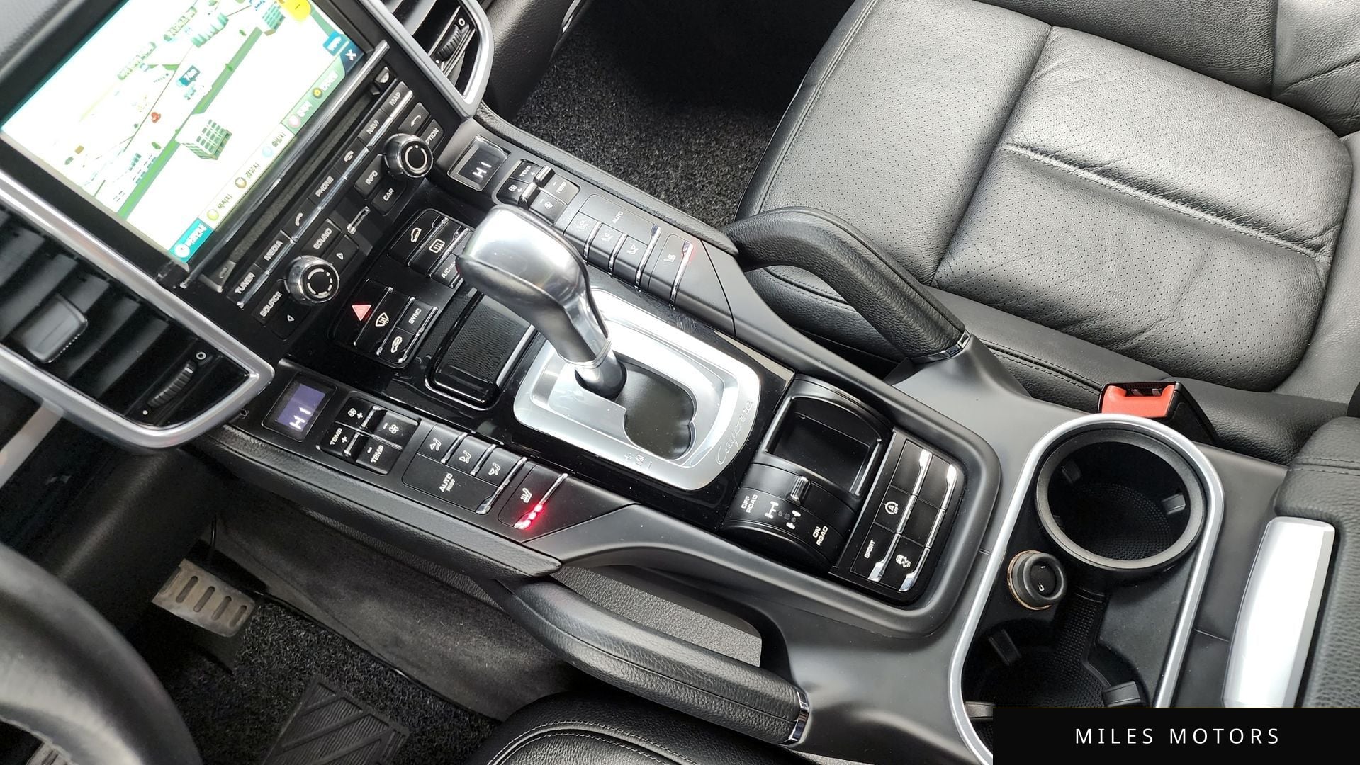 Porsche 카이엔 2015 — миниатюра 9