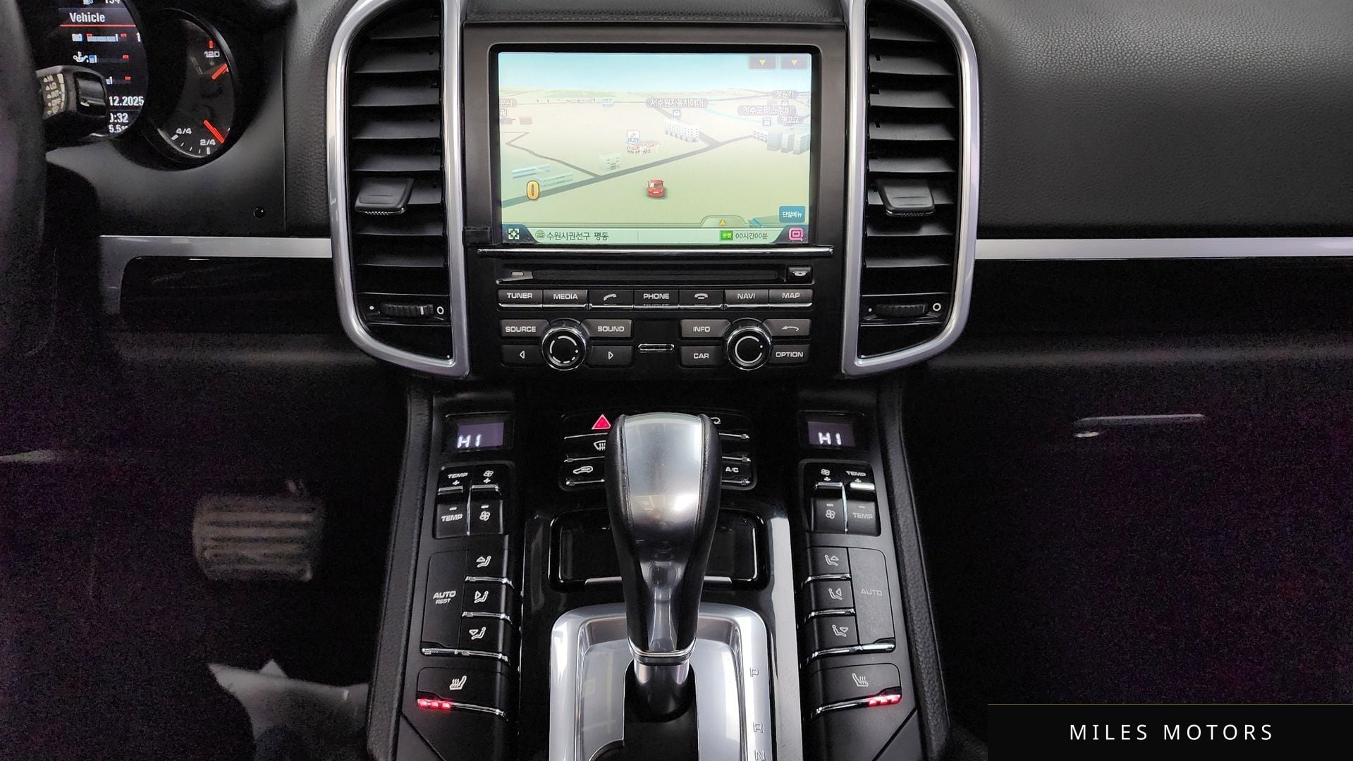 Porsche 카이엔 2015 — миниатюра 14