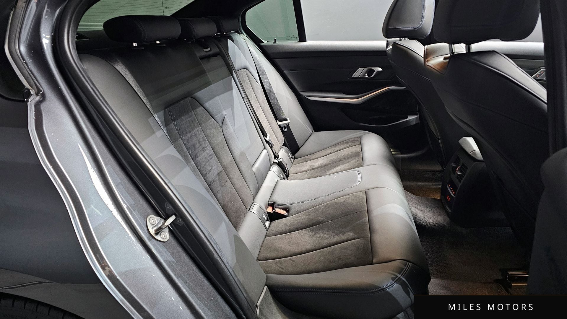 BMW 3시리즈 (G20) 2022 — миниатюра 12
