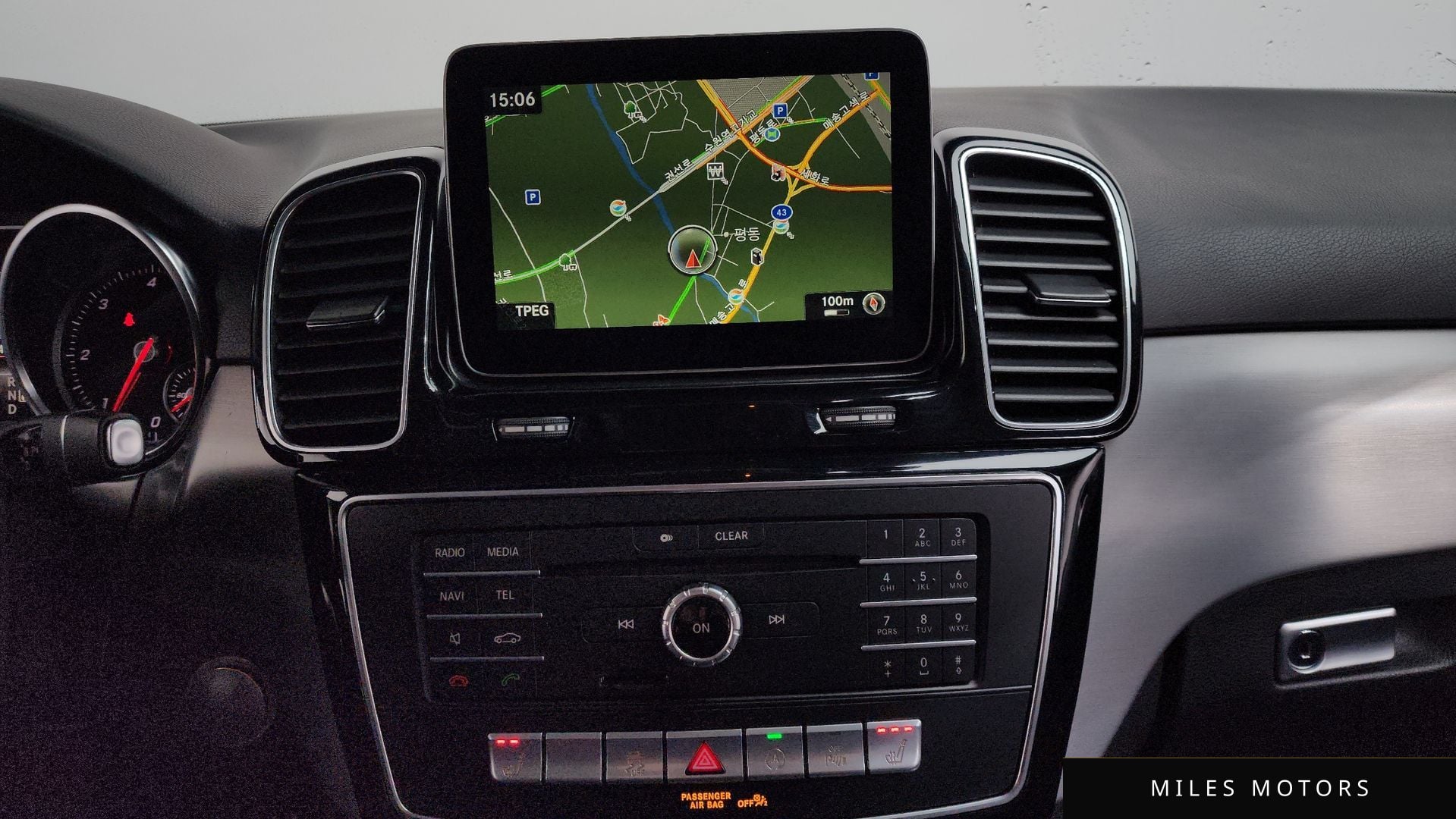 Mercedes-Benz GLE-Class W166 2018 — миниатюра 11