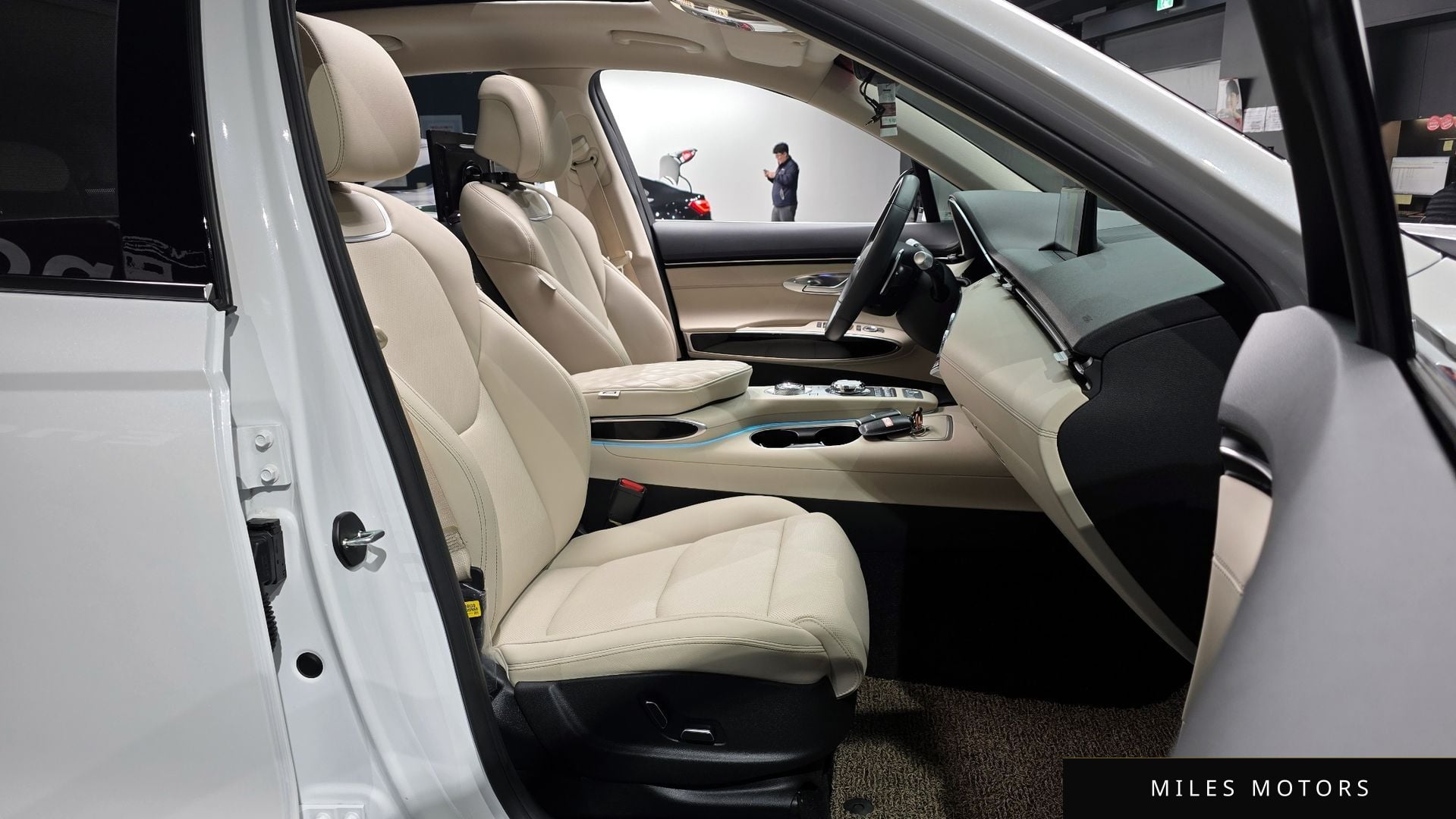 Genesis GV70 2024 — миниатюра 10
