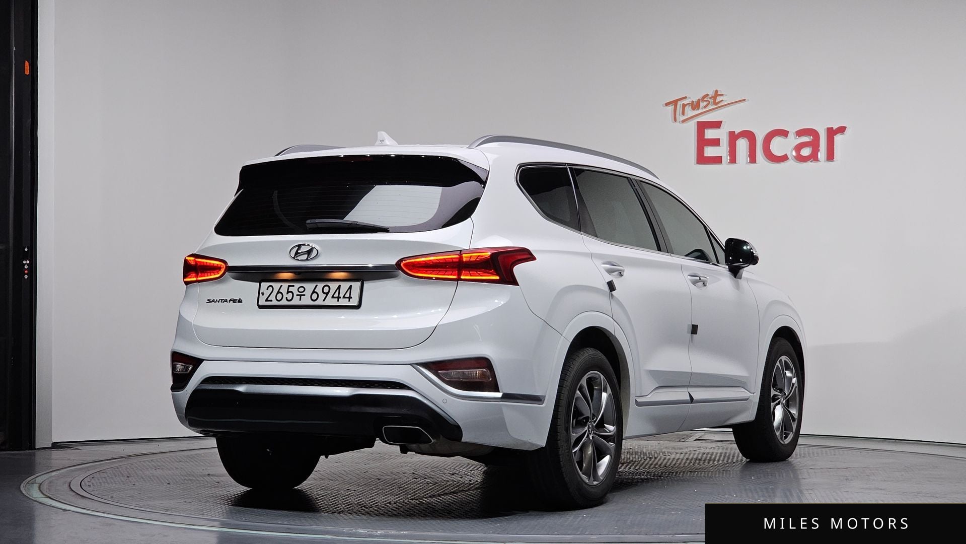 Hyundai Santafe 2020 — миниатюра 2