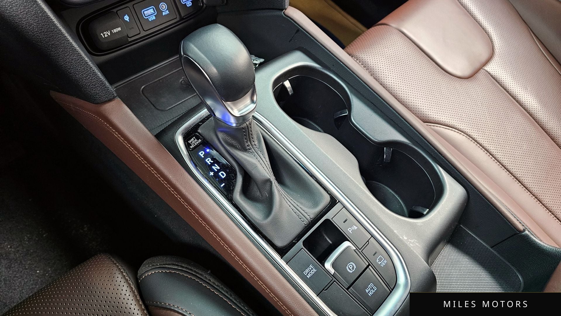 Hyundai Santafe 2020 — миниатюра 9
