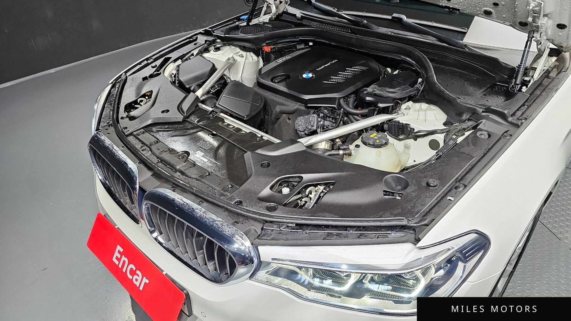 BMW 5 Series (G30) 2020 — миниатюра 6