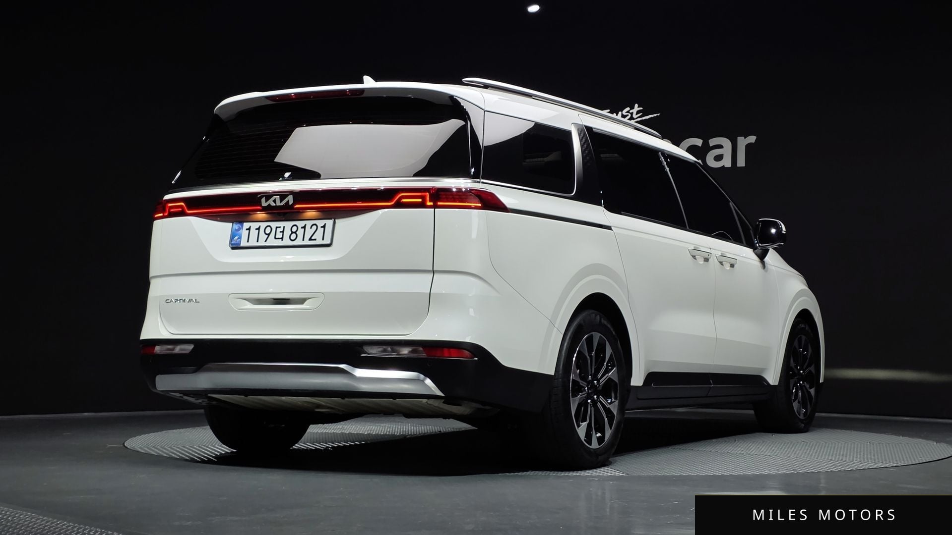 Kia Carnival 2022 — миниатюра 2