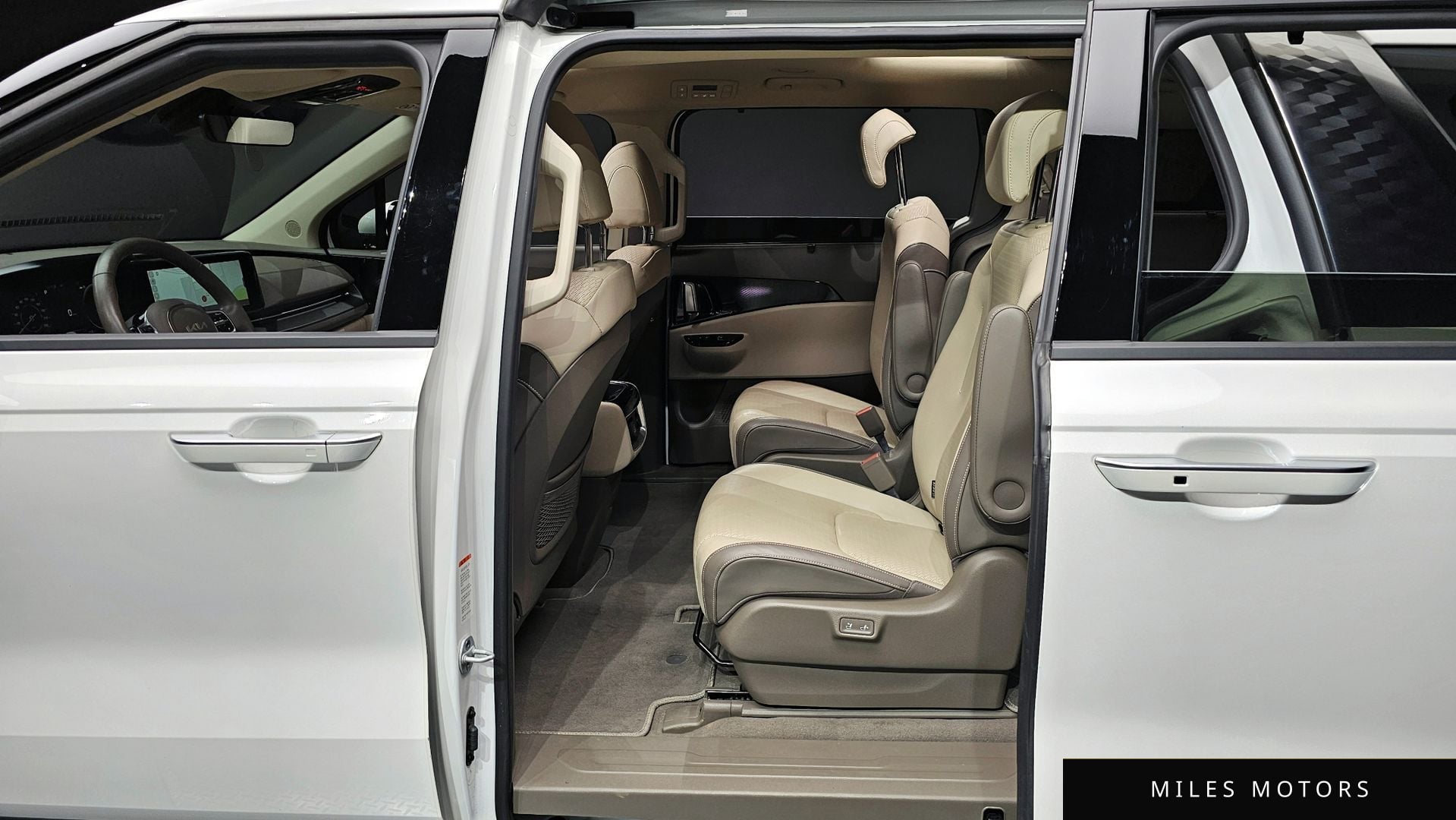 Kia Carnival 2022 — миниатюра 12