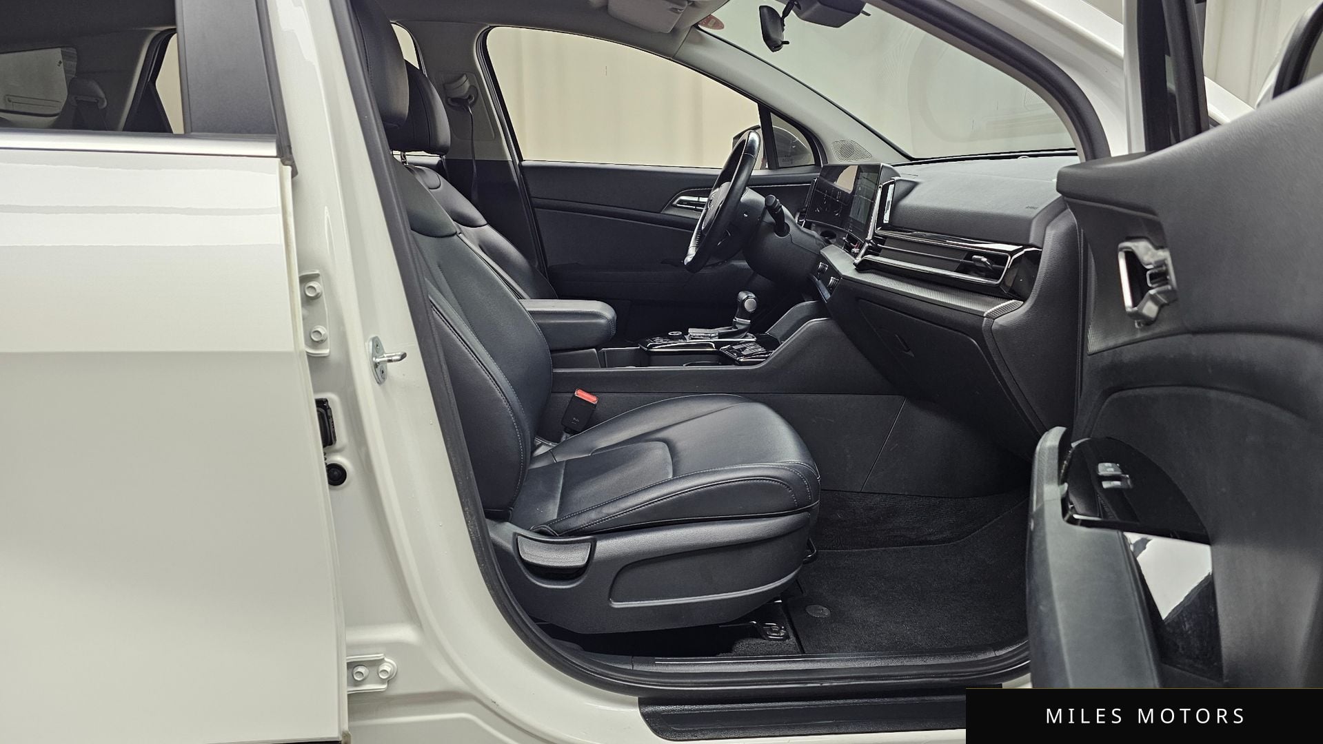 Kia Sportage 2022 — миниатюра 11