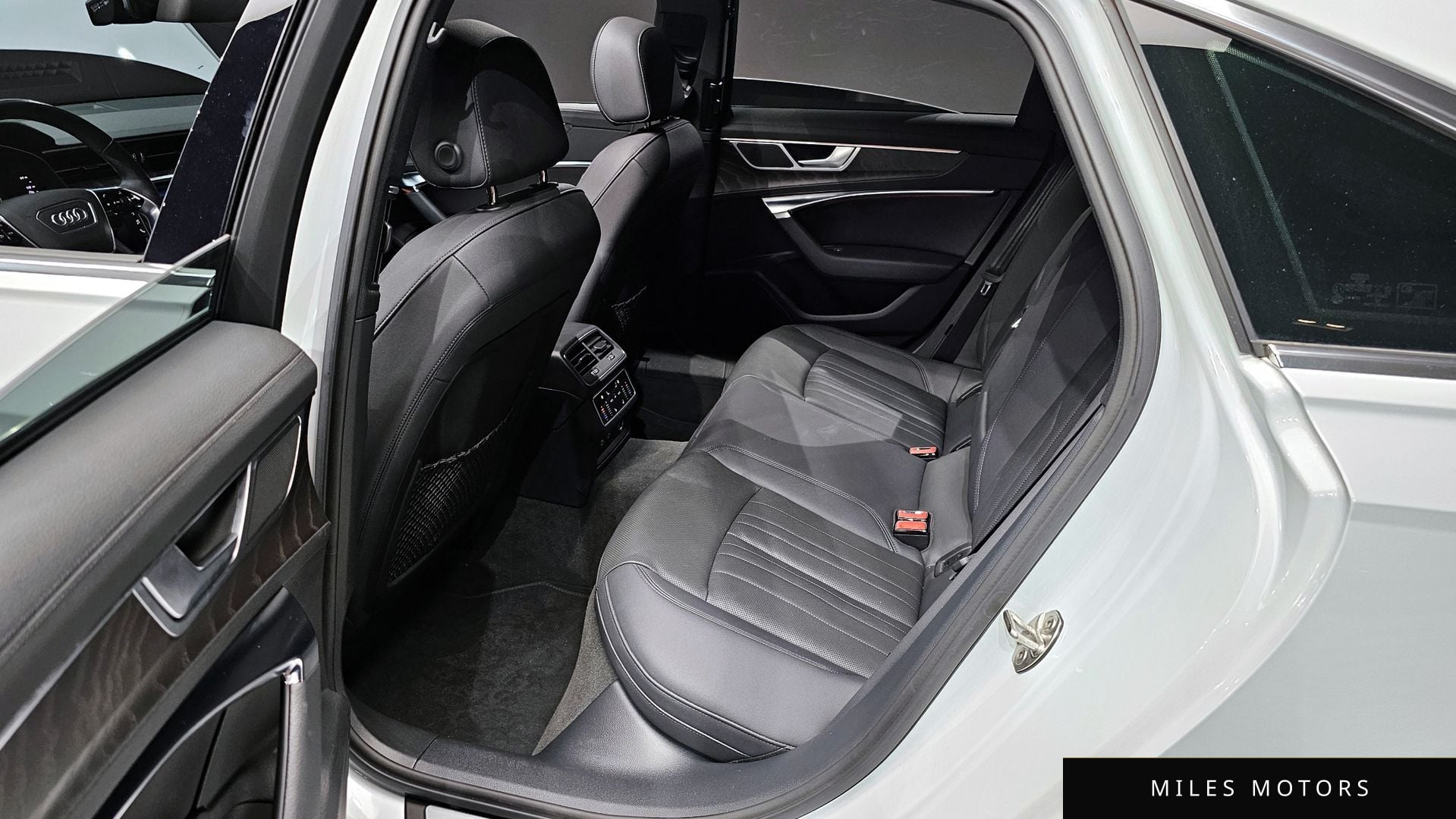 Audi A6 (C8) 2023 — миниатюра 12