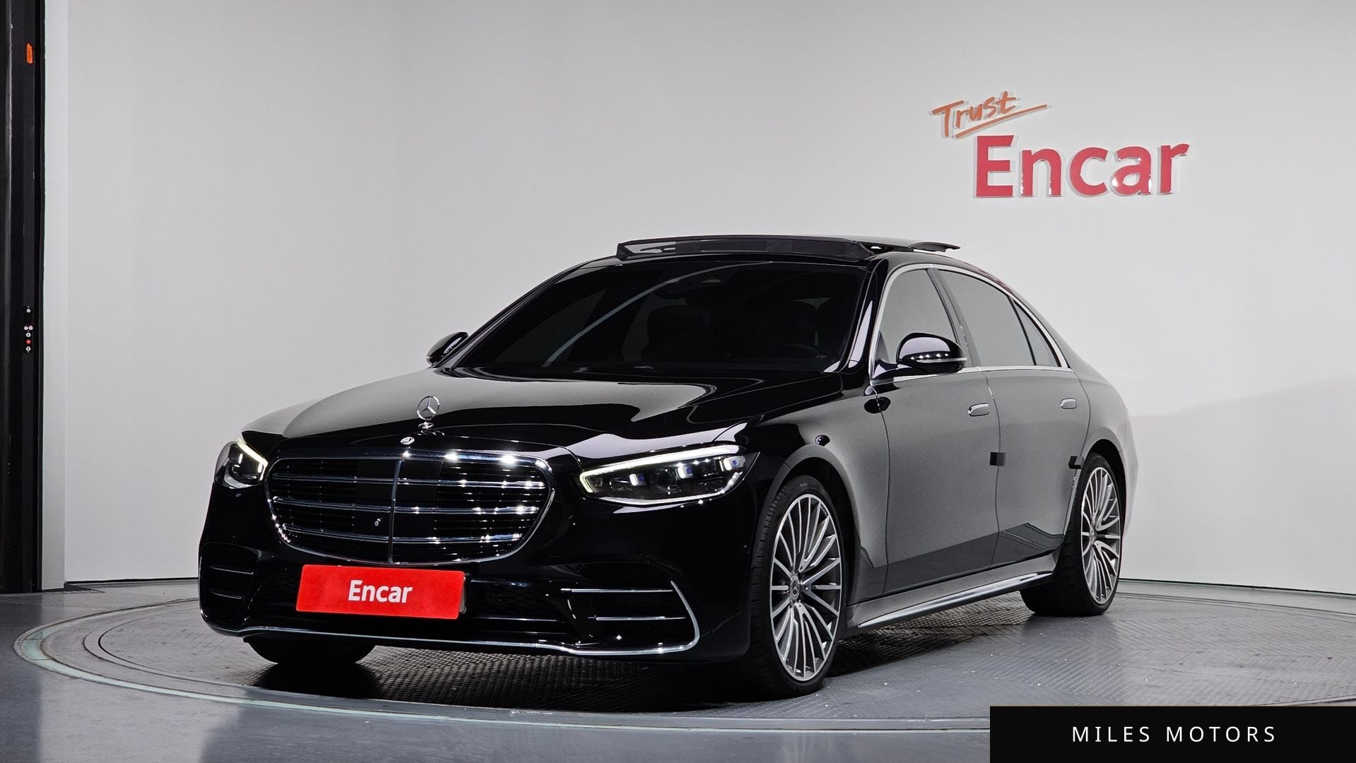 Mercedes-Benz S-Class W223 2023 — фото 1 из 12