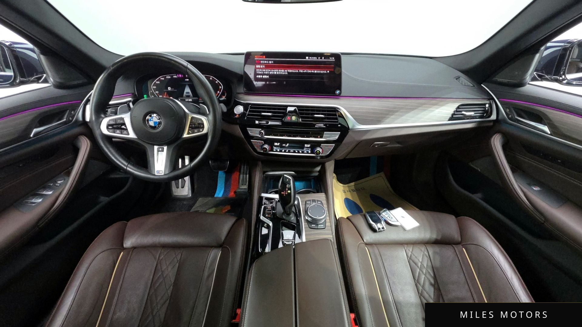 BMW 5 Series (G30) 2021 — миниатюра 7
