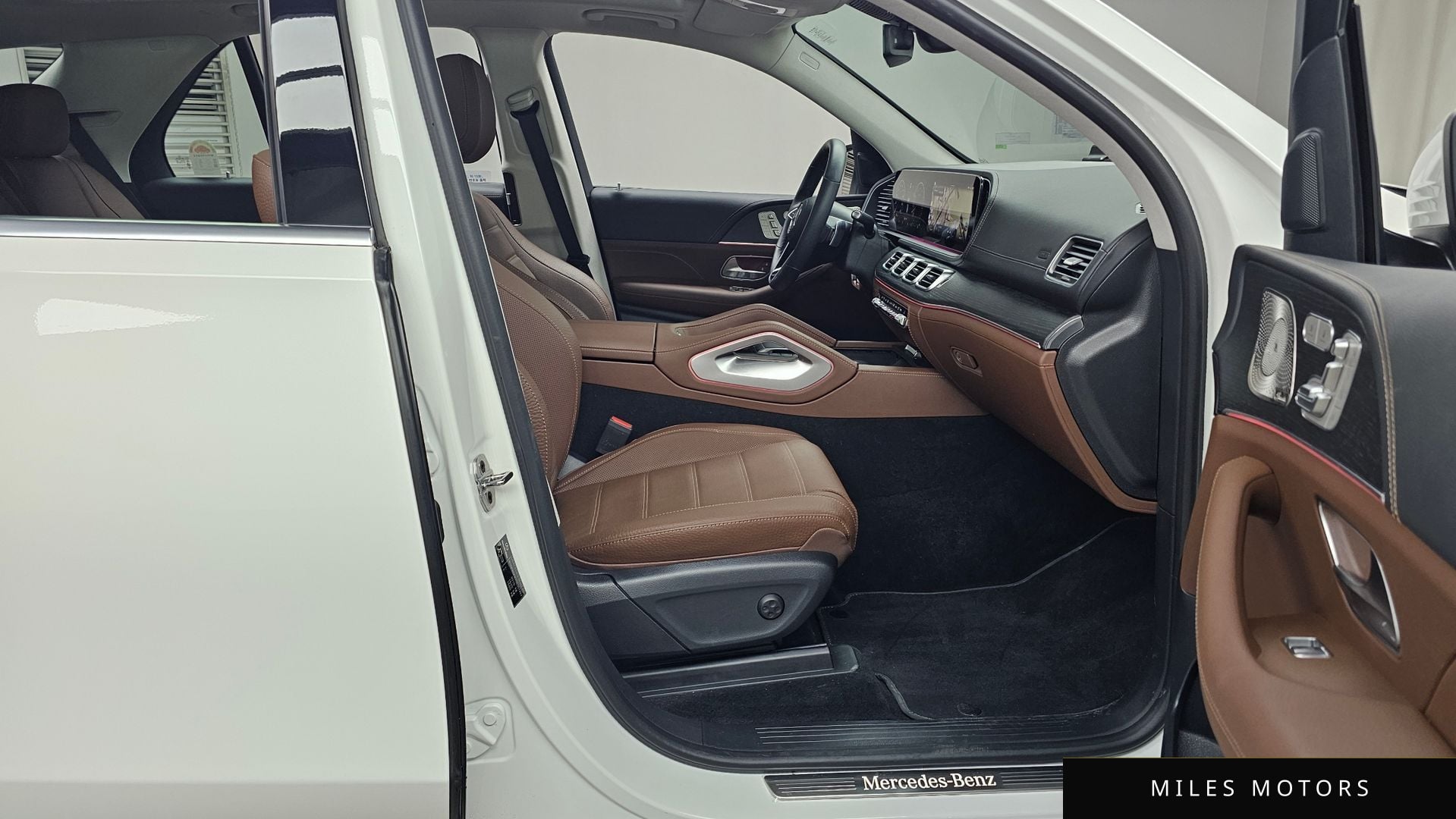 Mercedes-Benz GLE-Class W167 2025 — миниатюра 11