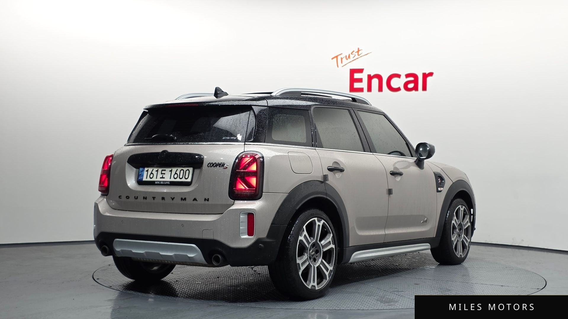 MINI Countryman 2022 — миниатюра 2