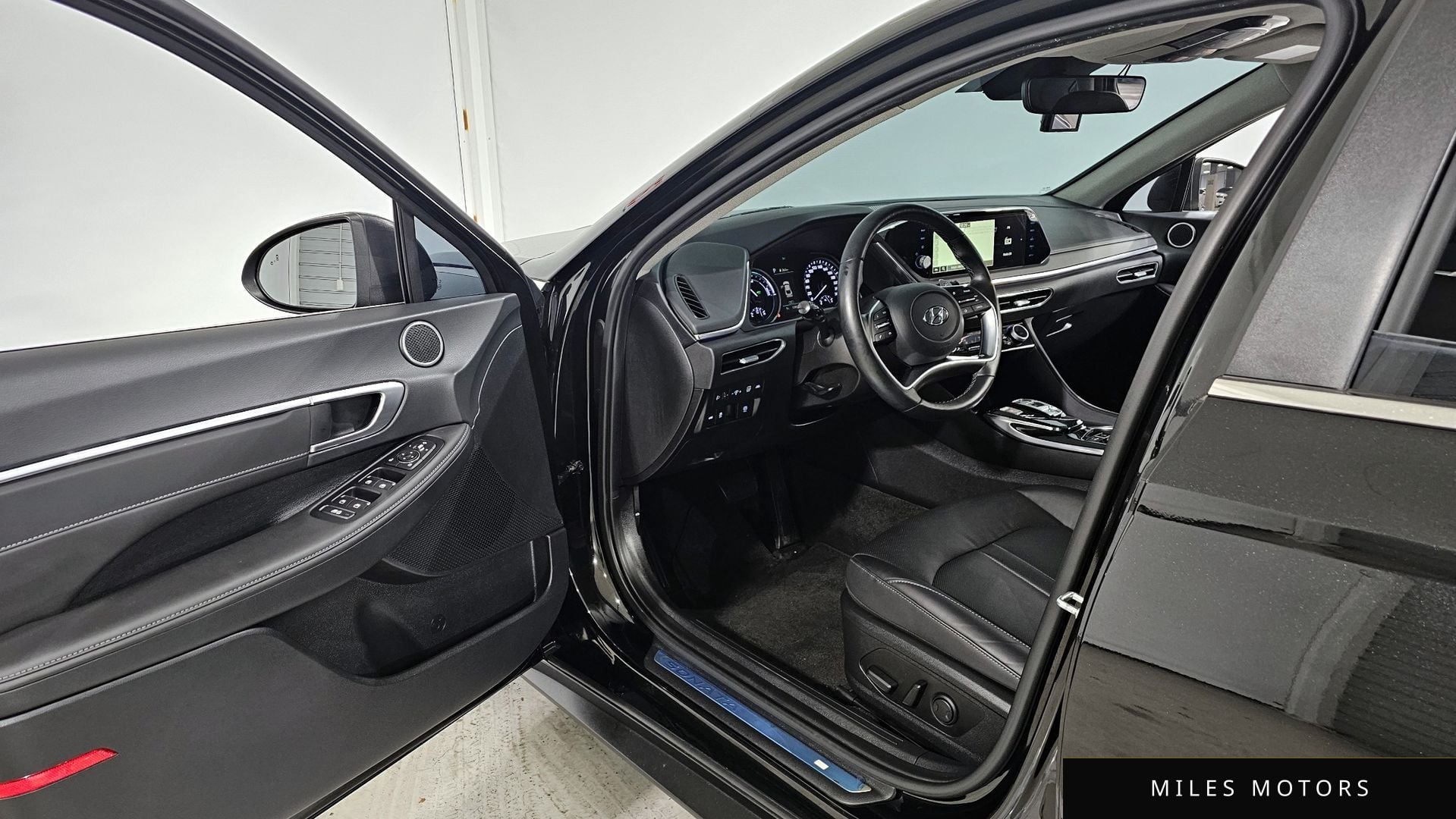 Hyundai Sonata 2022 — миниатюра 11
