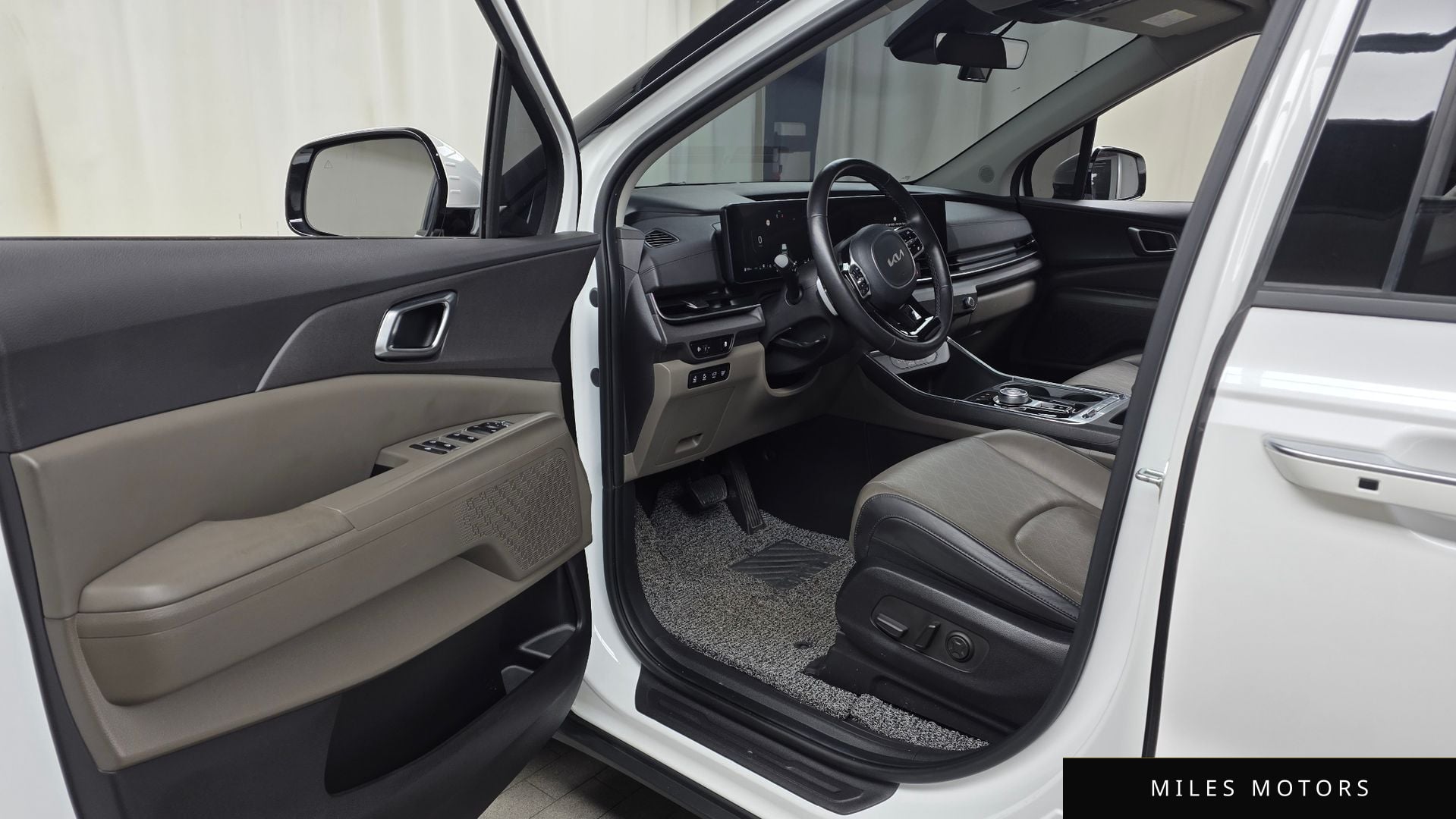 Kia Canival 2024 — миниатюра 10
