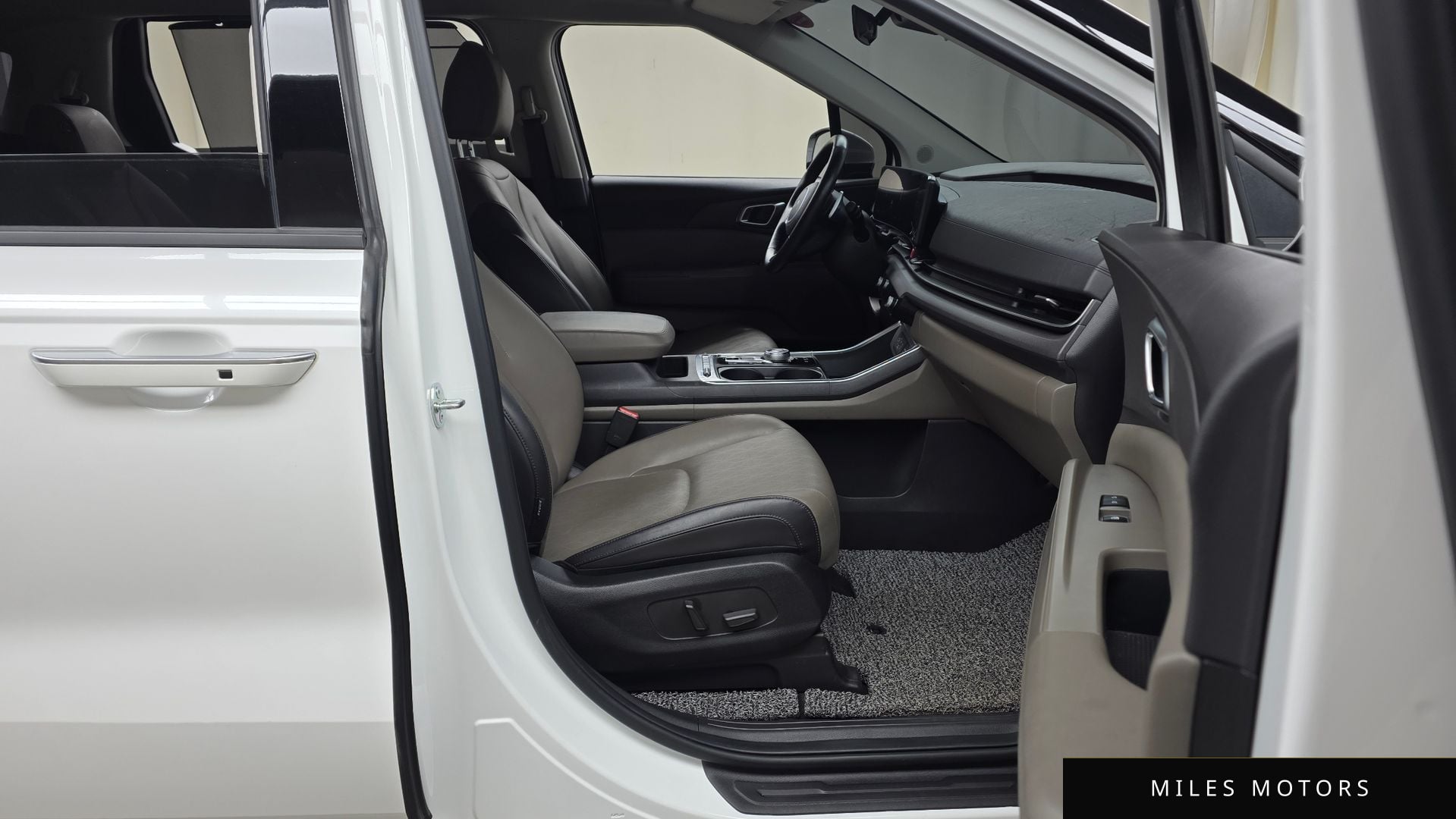 Kia Canival 2024 — миниатюра 11