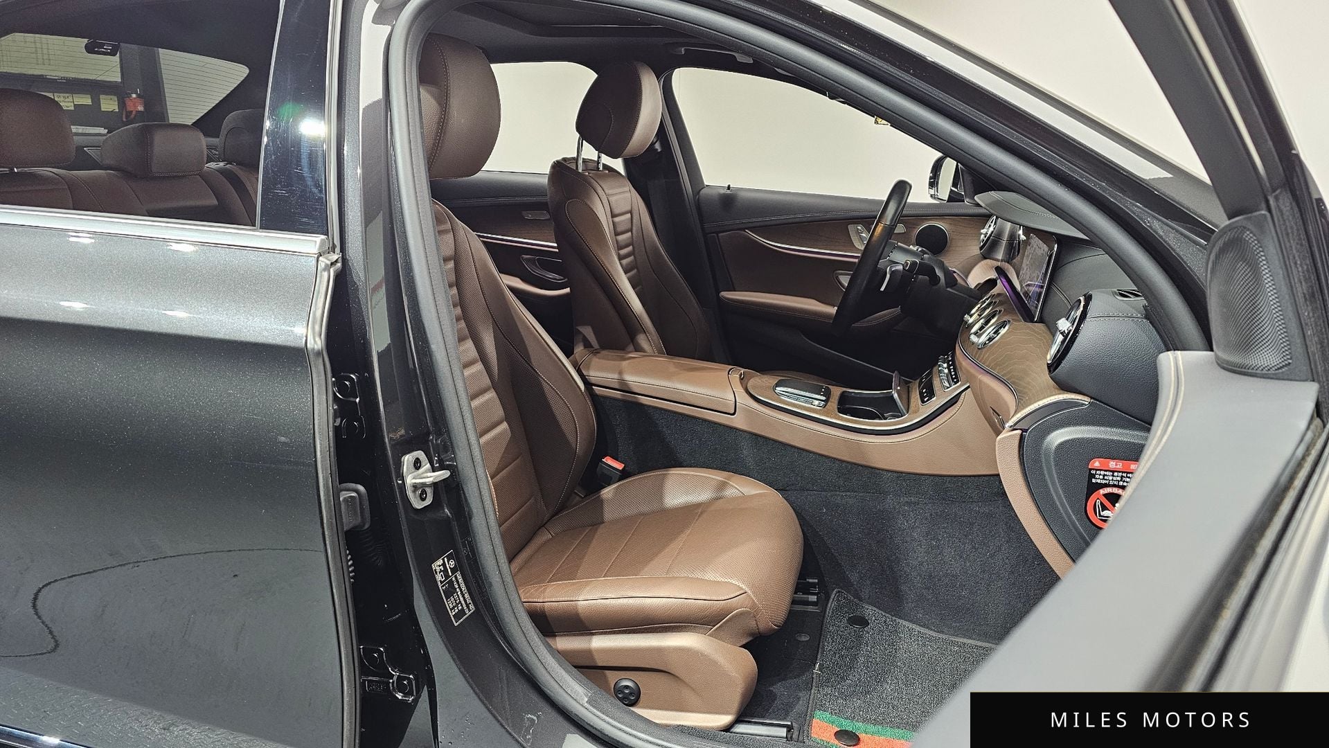 Mercedes-Benz E-Class W213 2021 — миниатюра 10