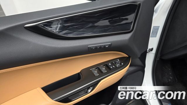 Лексус NX450h+ 2025 — миниатюра 19