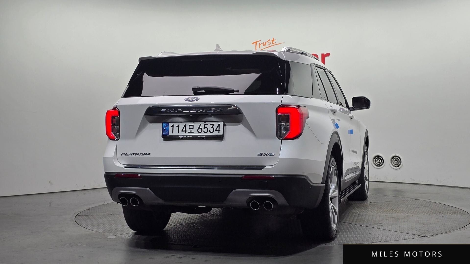 Ford Explorer 2021 — миниатюра 4