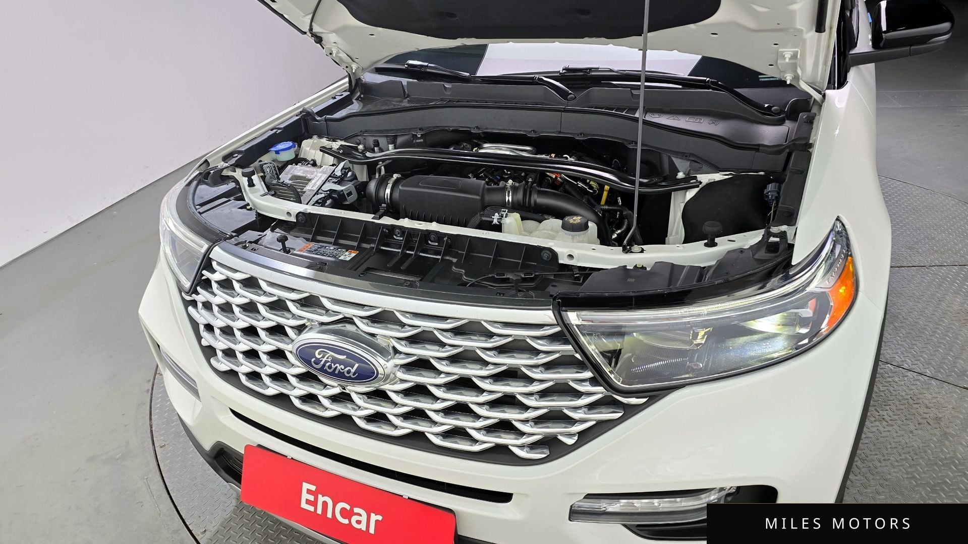Ford Explorer 2021 — миниатюра 6