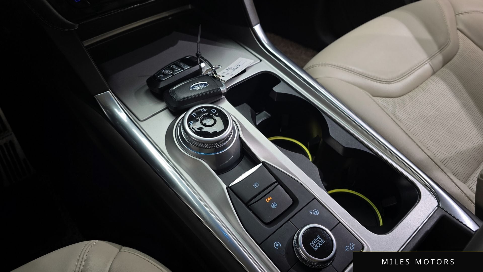 Ford Explorer 2021 — миниатюра 9