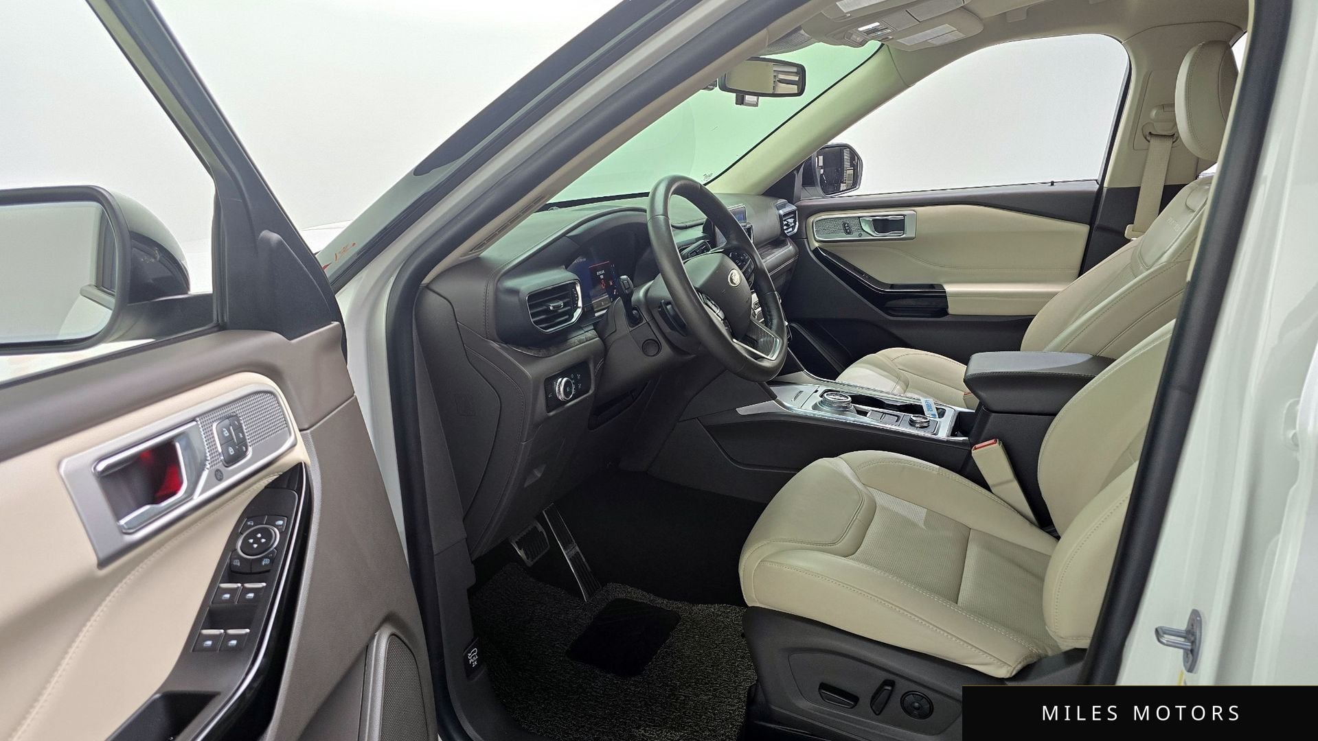 Ford Explorer 2021 — миниатюра 10