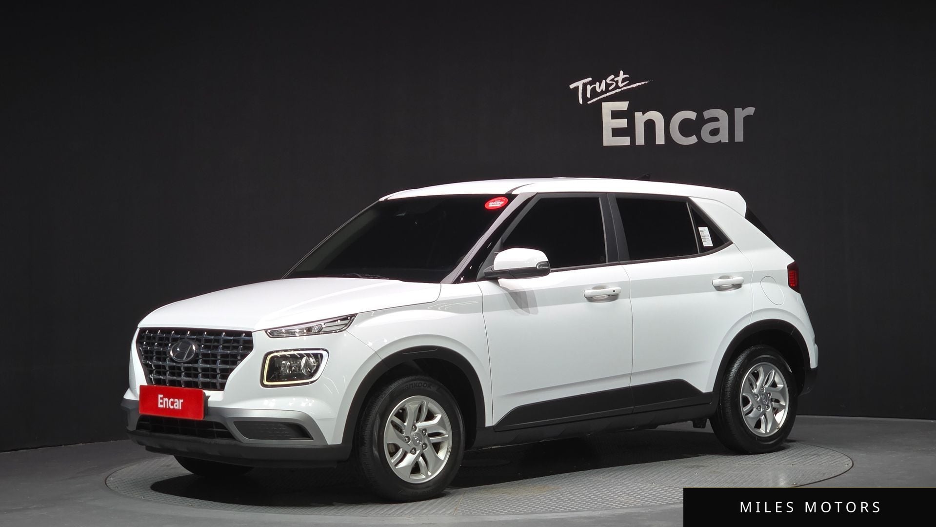 Hyundai Venue 2022 — фото 1 из 12