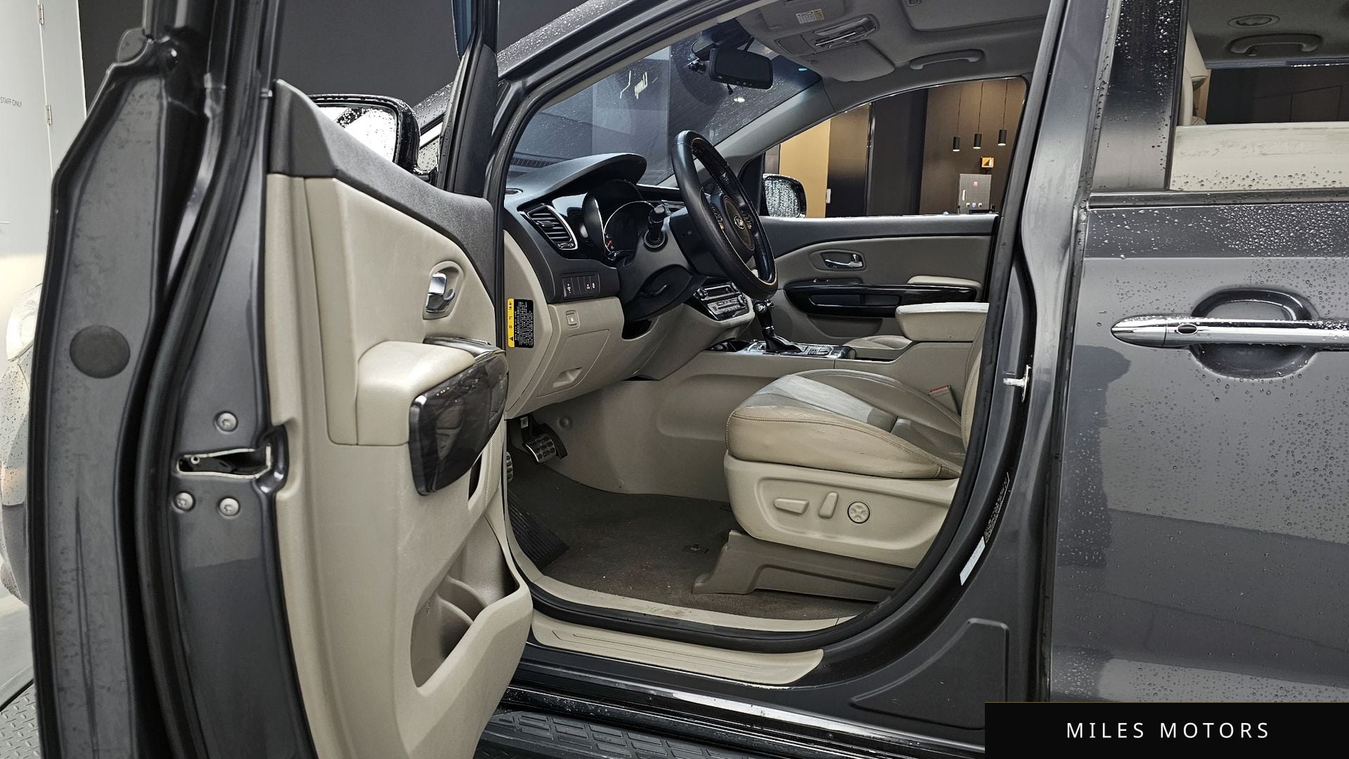 Kia Canival 2016 — миниатюра 10
